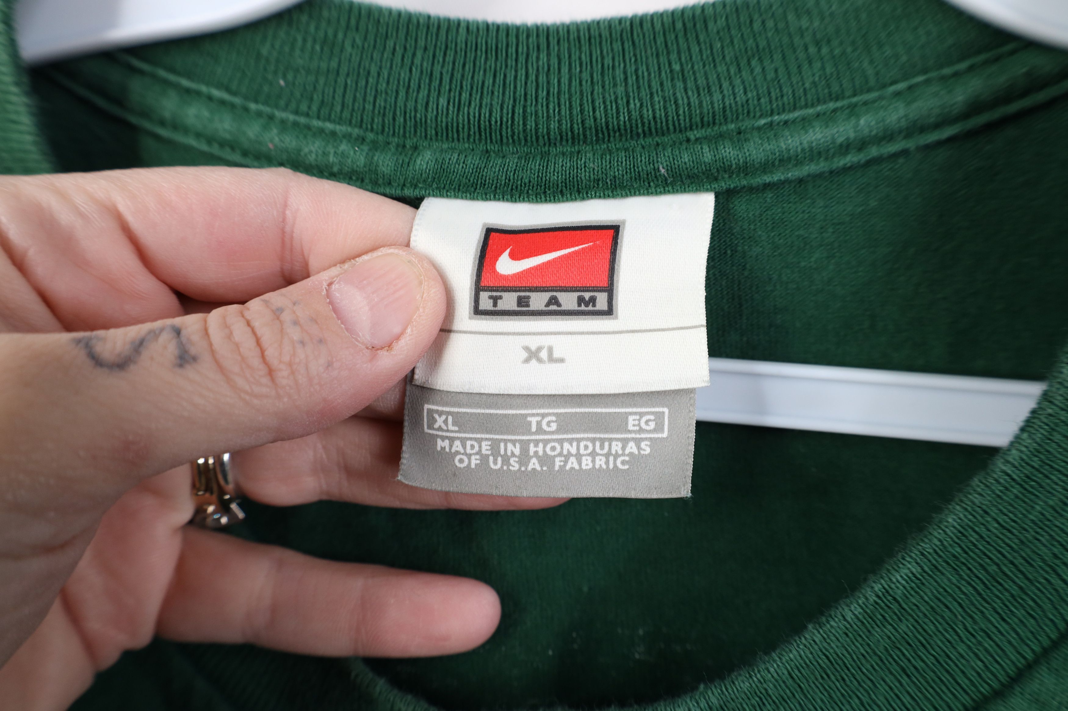 Nike Vintage Nike Just Do It Michigan State University T-Shirt Size US XL / EU 56 / 4 - 8 Thumbnail