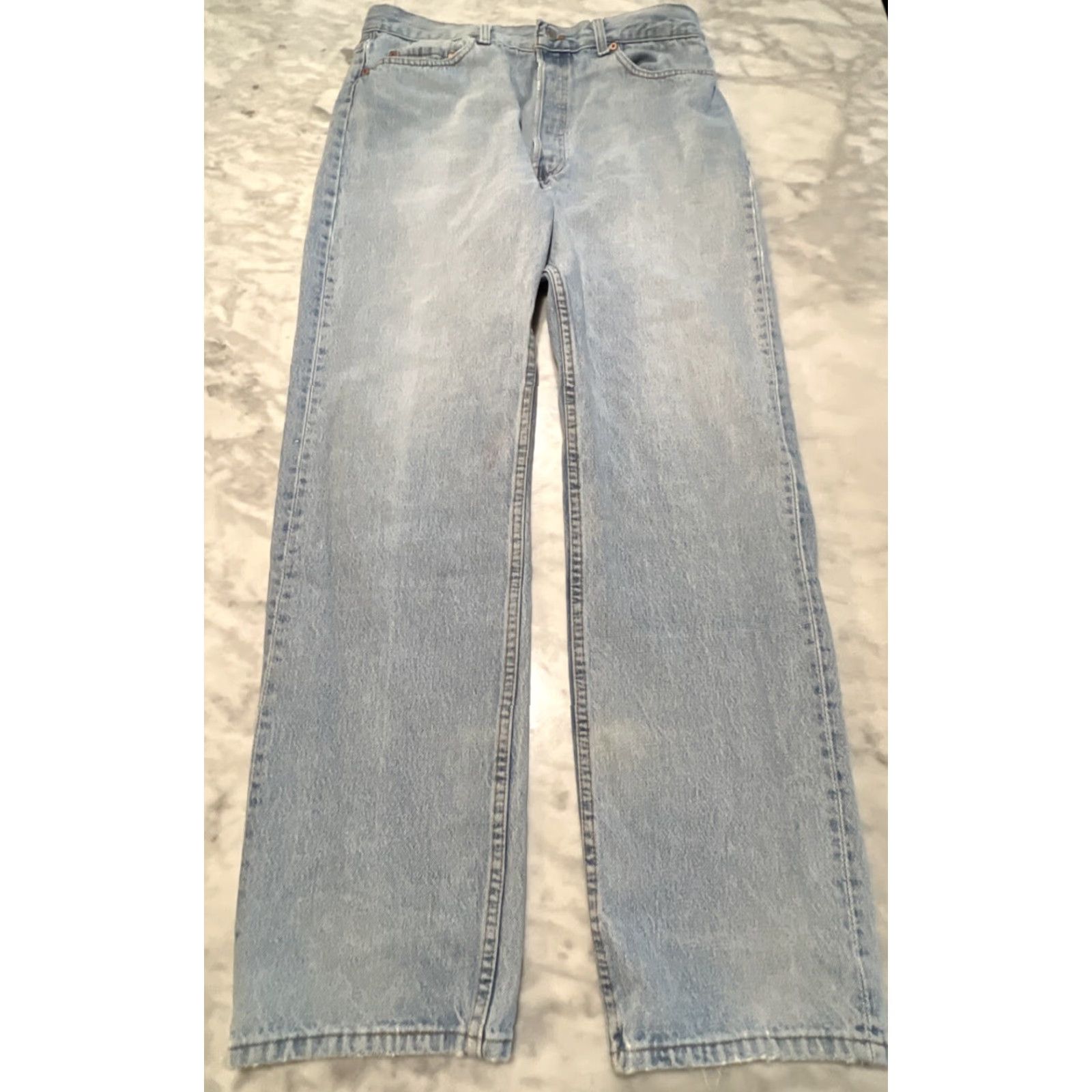 Levi's VINTAGE Levi's 501 Jeans Button Fly Light Faded 34x33 Levi'S 501 Series Men Denim Blue 90s USA Size US 34 / EU 50 - 2 Thumbnail