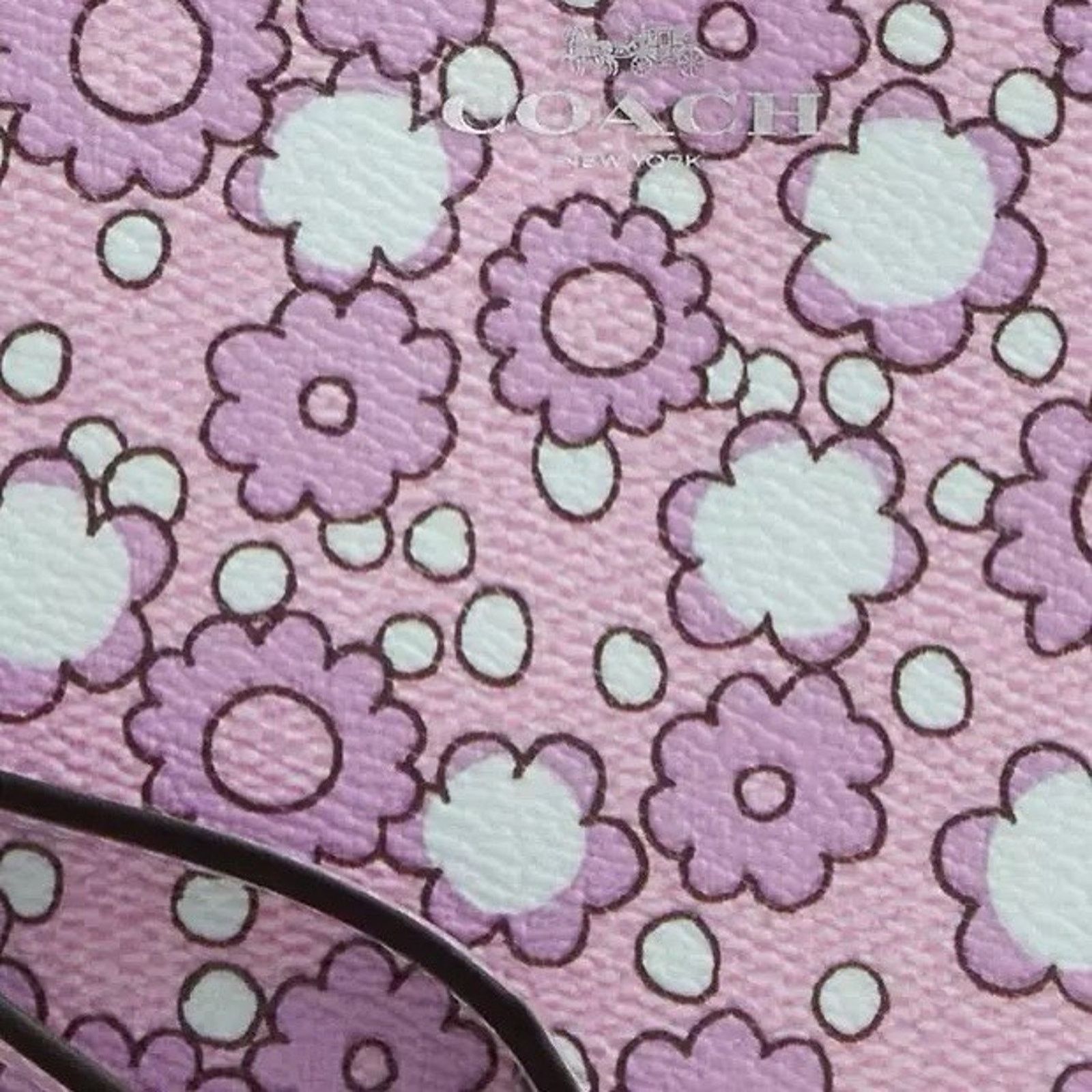 Coach NWT Coach Corner Zip Wristlet CBP28 Purple Floral Canvas Size ONE SIZE - 6 Thumbnail