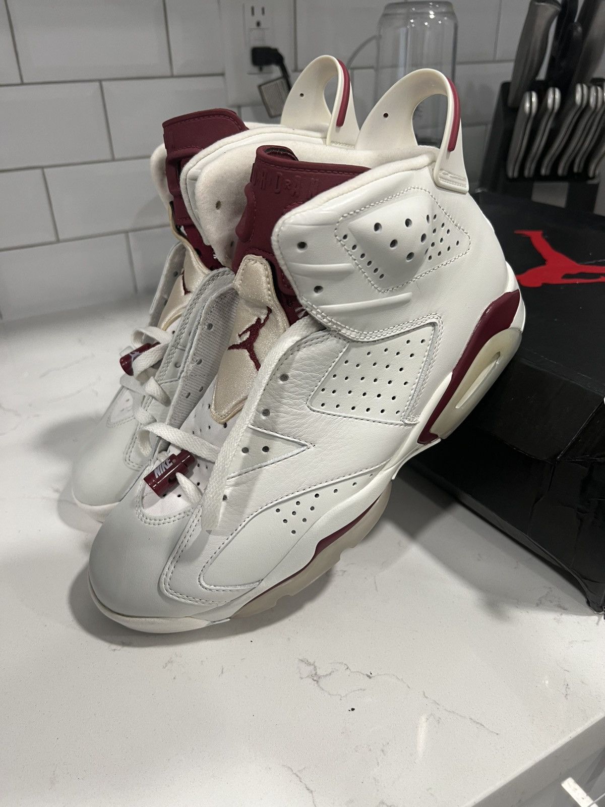 Jordan Brand Nike Jordan 6 maroon retro 2015 sz 8 Size US 8 / EU 41 - 1 Thumbnail