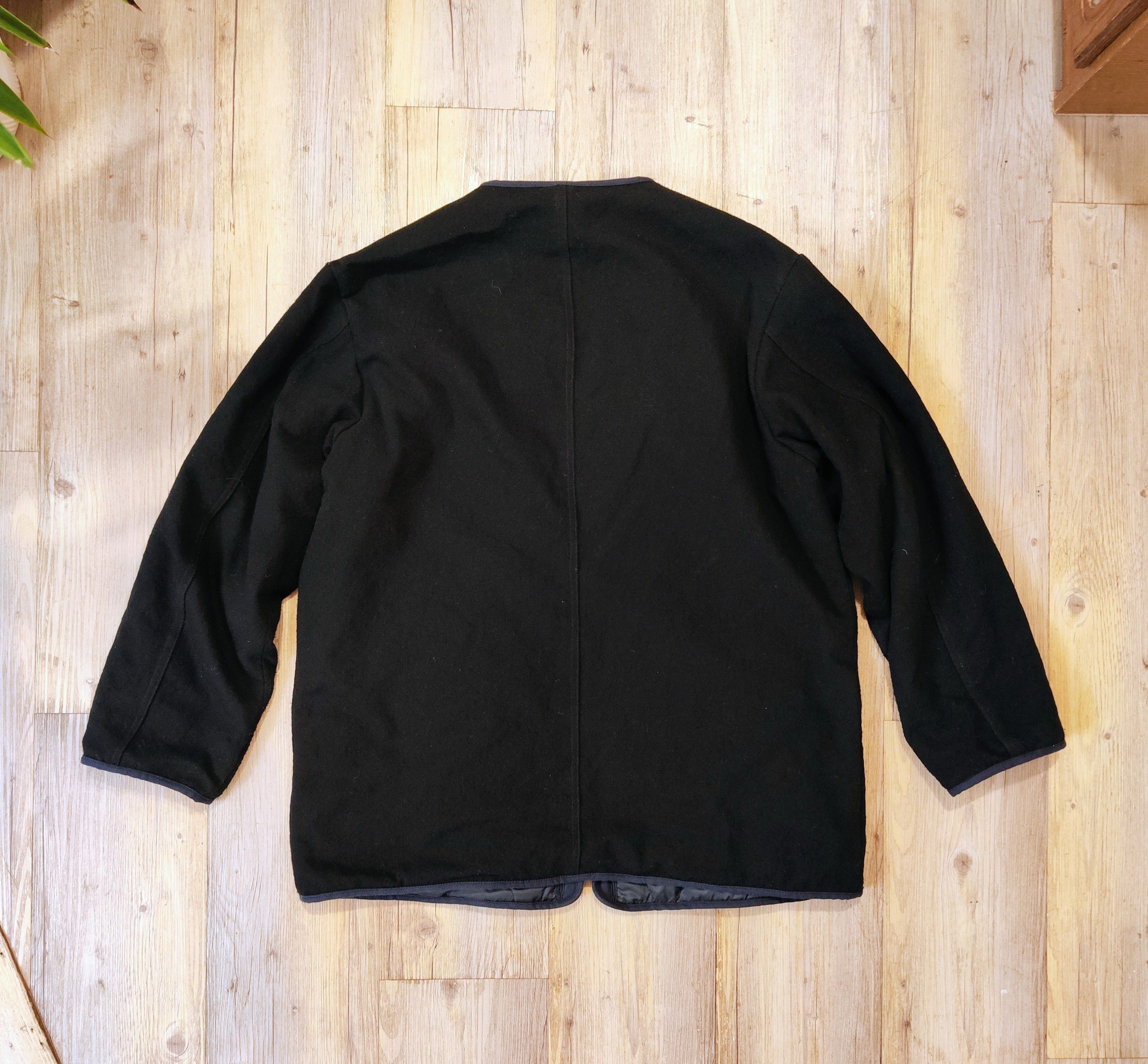 Sage De Cret Reversible collarless liner.Like Vivienne Westwood or Stussy Size US XL / EU 56 / 4 - 5 Thumbnail