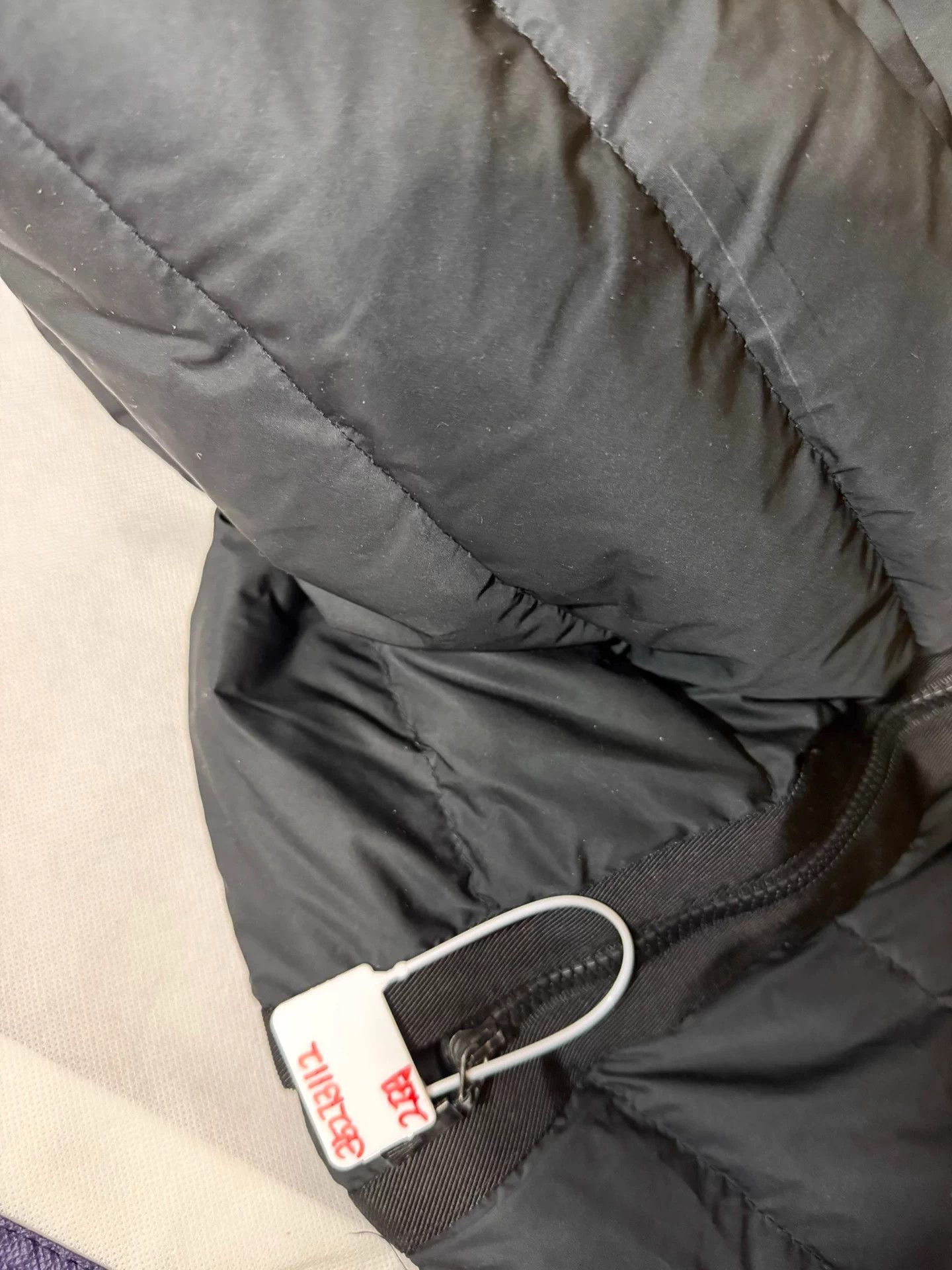Moncler Moncler long down coat 2 Size XS / US 0-2 / IT 36-38 - 4 Thumbnail