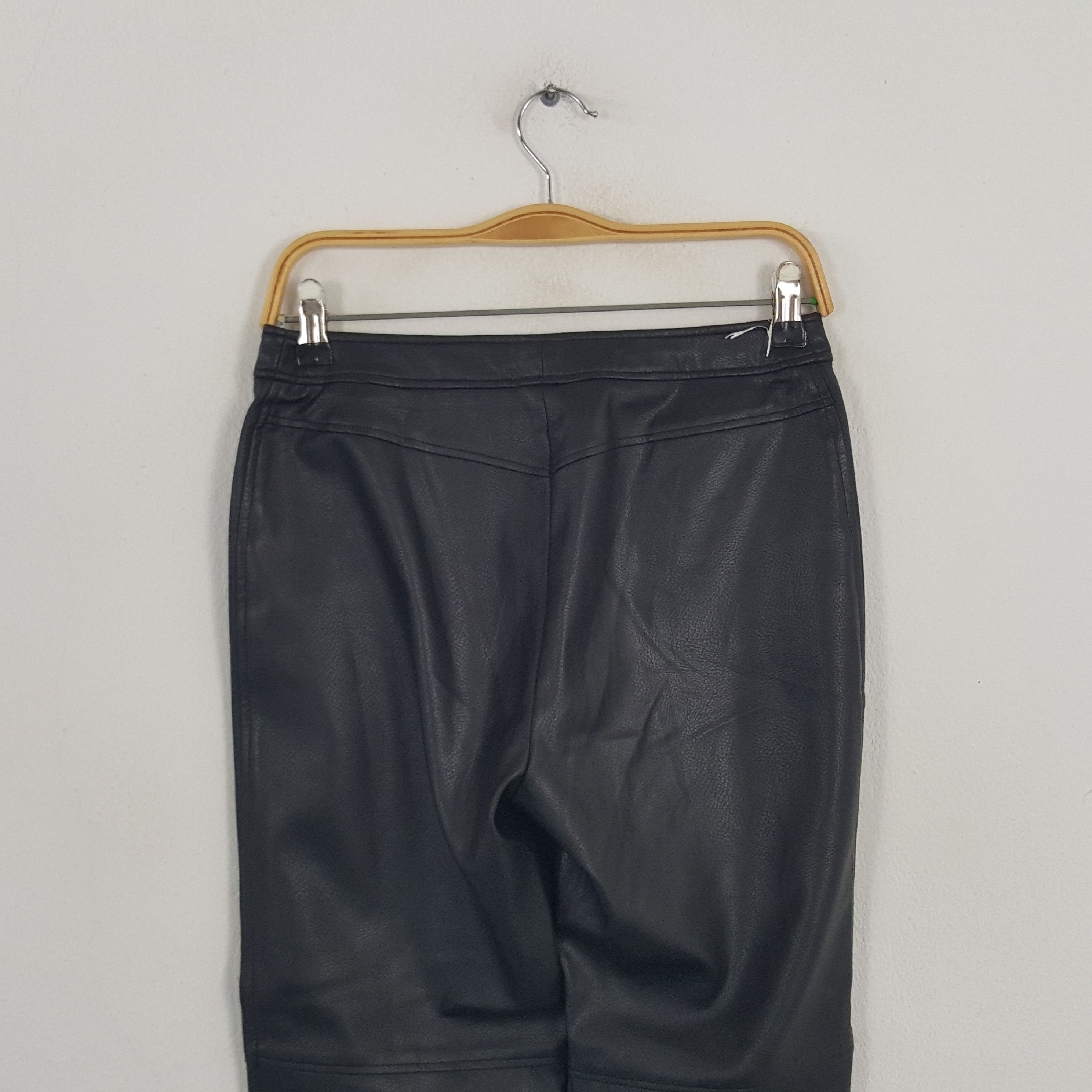 Marella × Vintage Vintage Marella Tricot Italian Brand Leather Pants Size 28" / US 6 / IT 42 - 4 Thumbnail