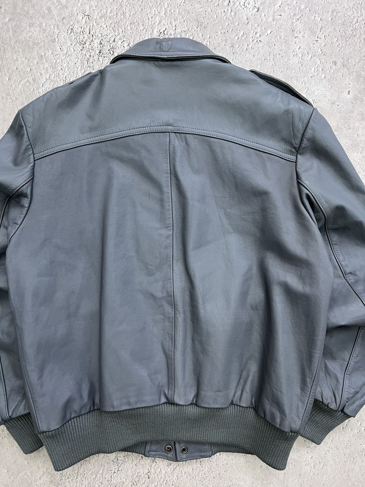 Genuine Leather × Japanese Brand Vintage Grey Leather y2k Biker AVIATOR Racing Jacket Size US M / EU 48-50 / 2 - 13 Thumbnail
