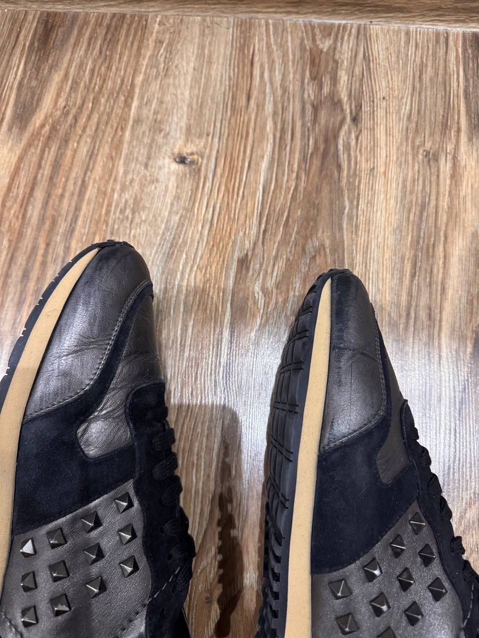 Valentino Valentino Leather Suede Rockrunner Stud Sneakers Size 43 Size US 10 / EU 43 - 23 Thumbnail