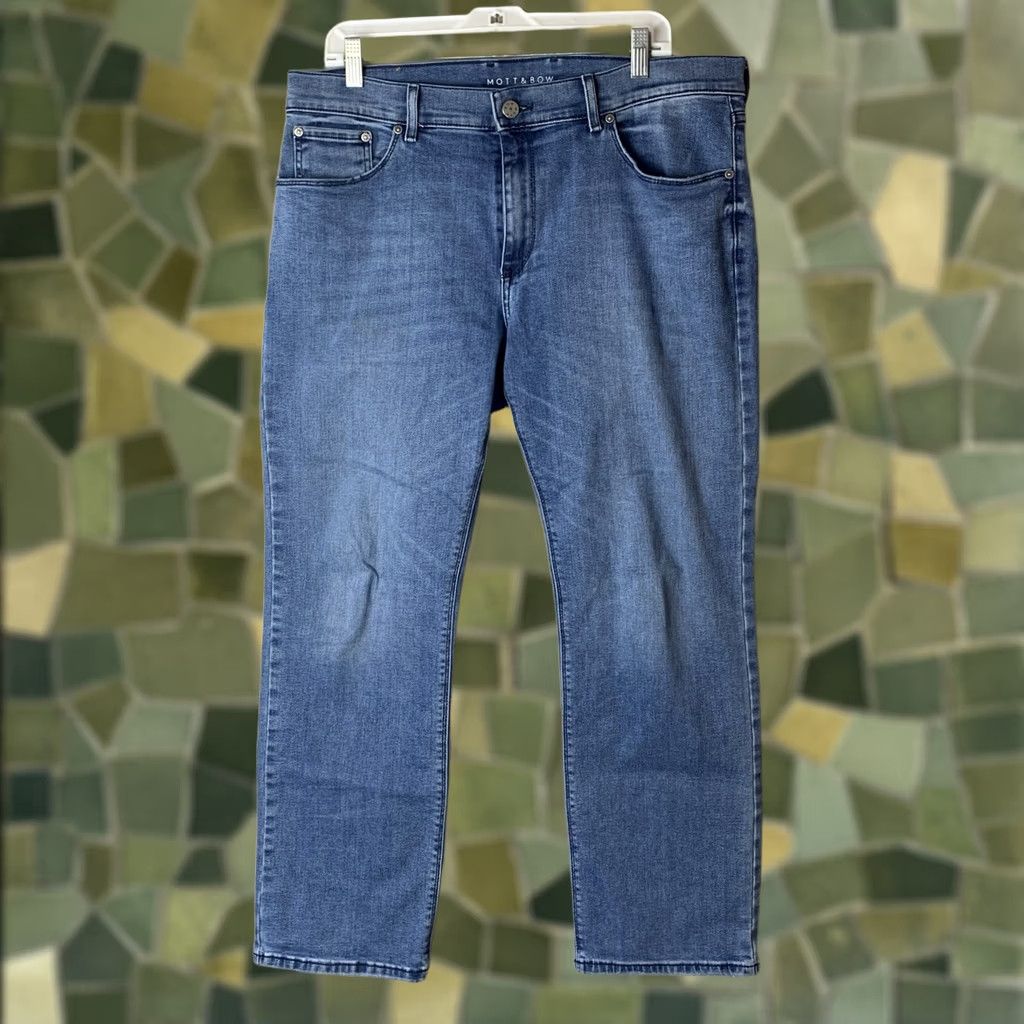 Mott & Bow Mott & Bow Jeans Mens 35x30 Blue Straight Stretch Denim Preppy Casual Regular Rise 5-Pocket Logo Button Zipper Size US 35 - 1 Thumbnail