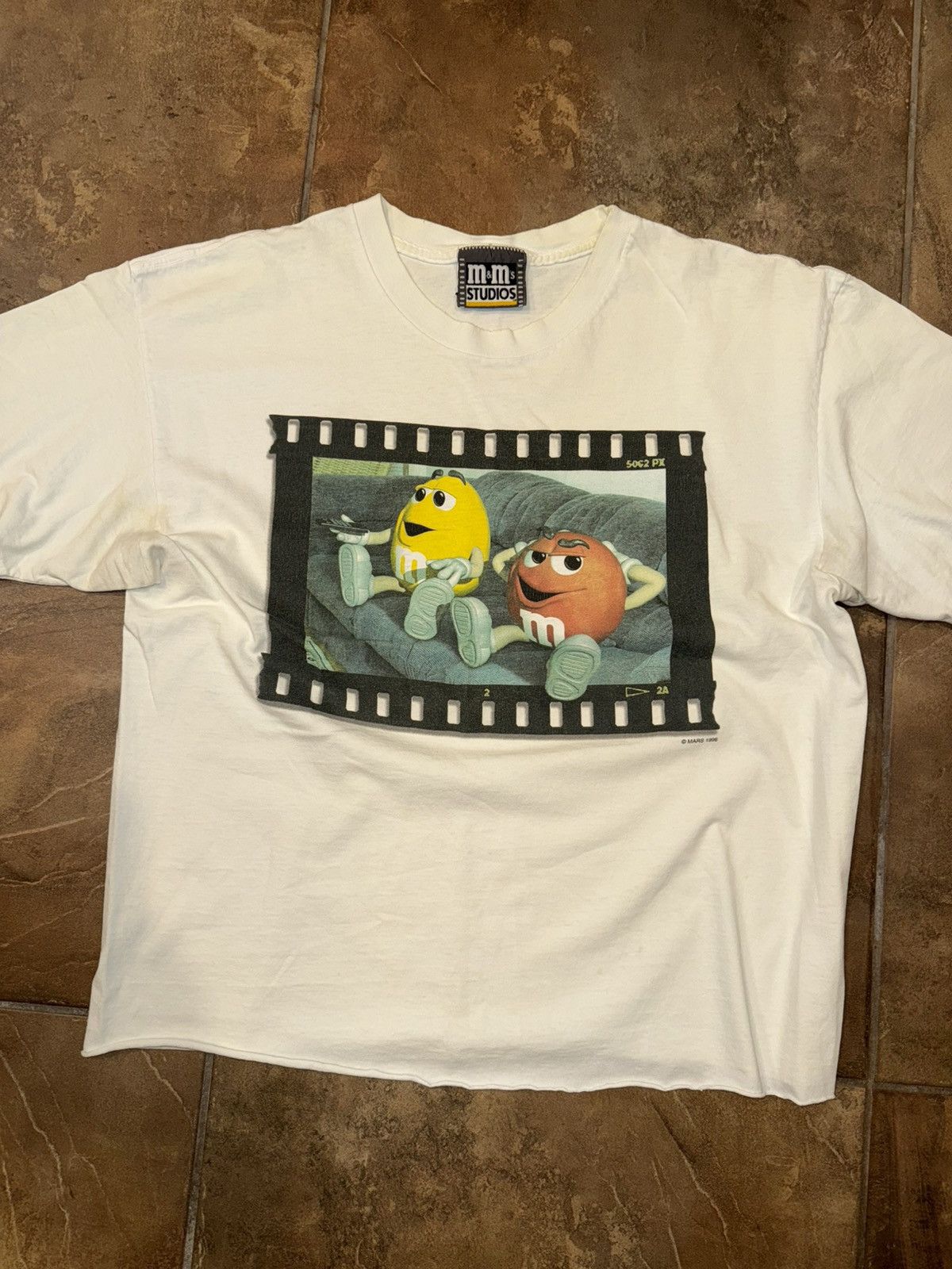 Vintage Vintage M&M Tee Size US L / EU 52-54 / 3 - 1 Thumbnail