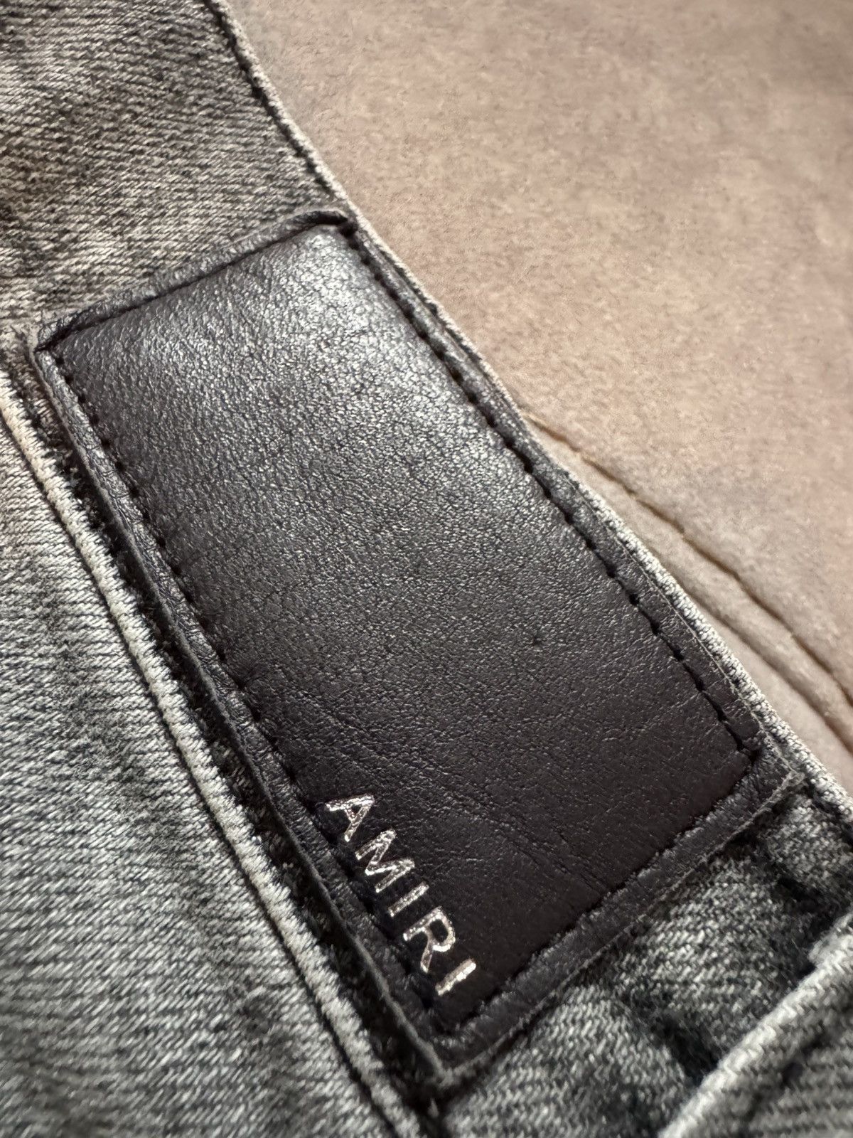 Amiri AMIRI jeans STUDY ALL PHOTOS CAREFULLY FOR TAPE MEASUREMENTS Size US 32 / EU 48 - 22 Thumbnail