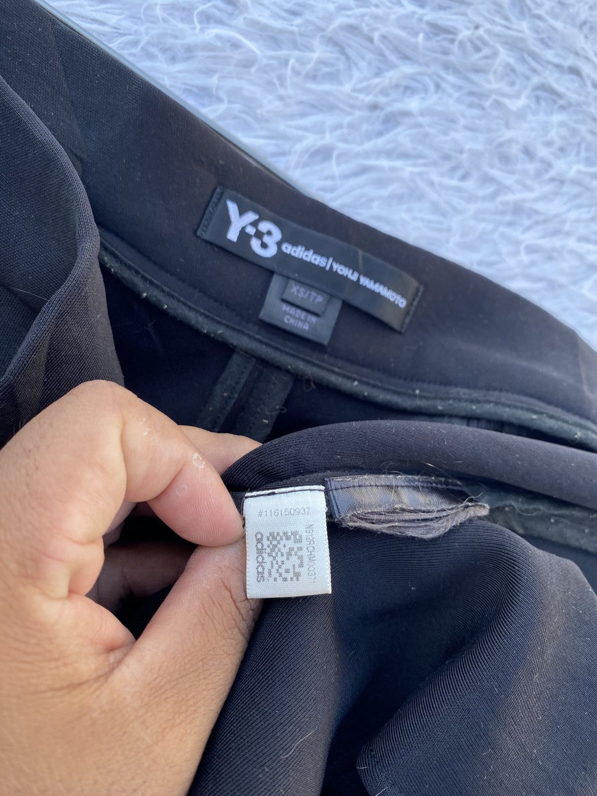 Adidas × Y-3 Rare Adidas x Yohji Yamamoto Y-3 Black Short Pants Size US 27 - 10 Thumbnail