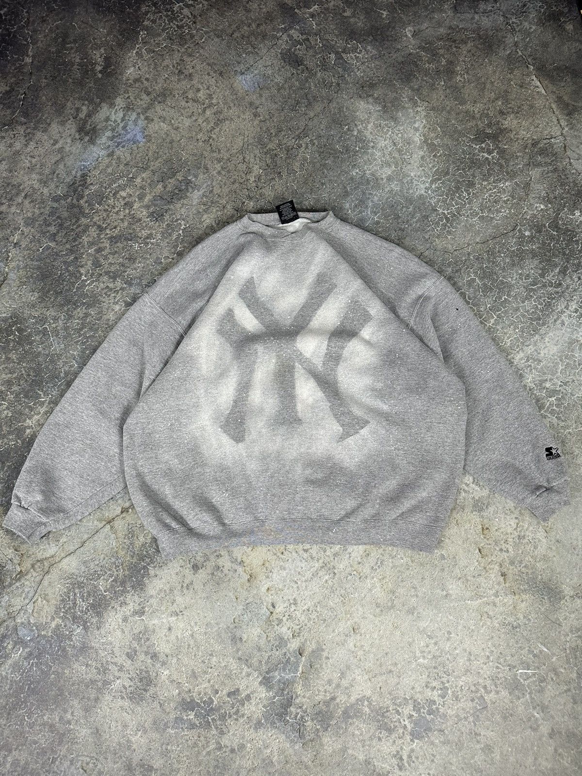 image of Starter x Vintage Russell Athletics New York Yankees Crewneck in Grey, Men's (Size XL)