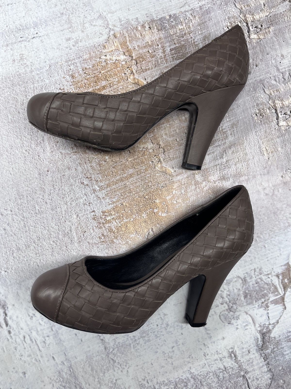 Bottega Veneta Vintage Heel Bottega Veneta Women’s Size US 7/EU37 Size US 7 / IT 37 - 2 Thumbnail