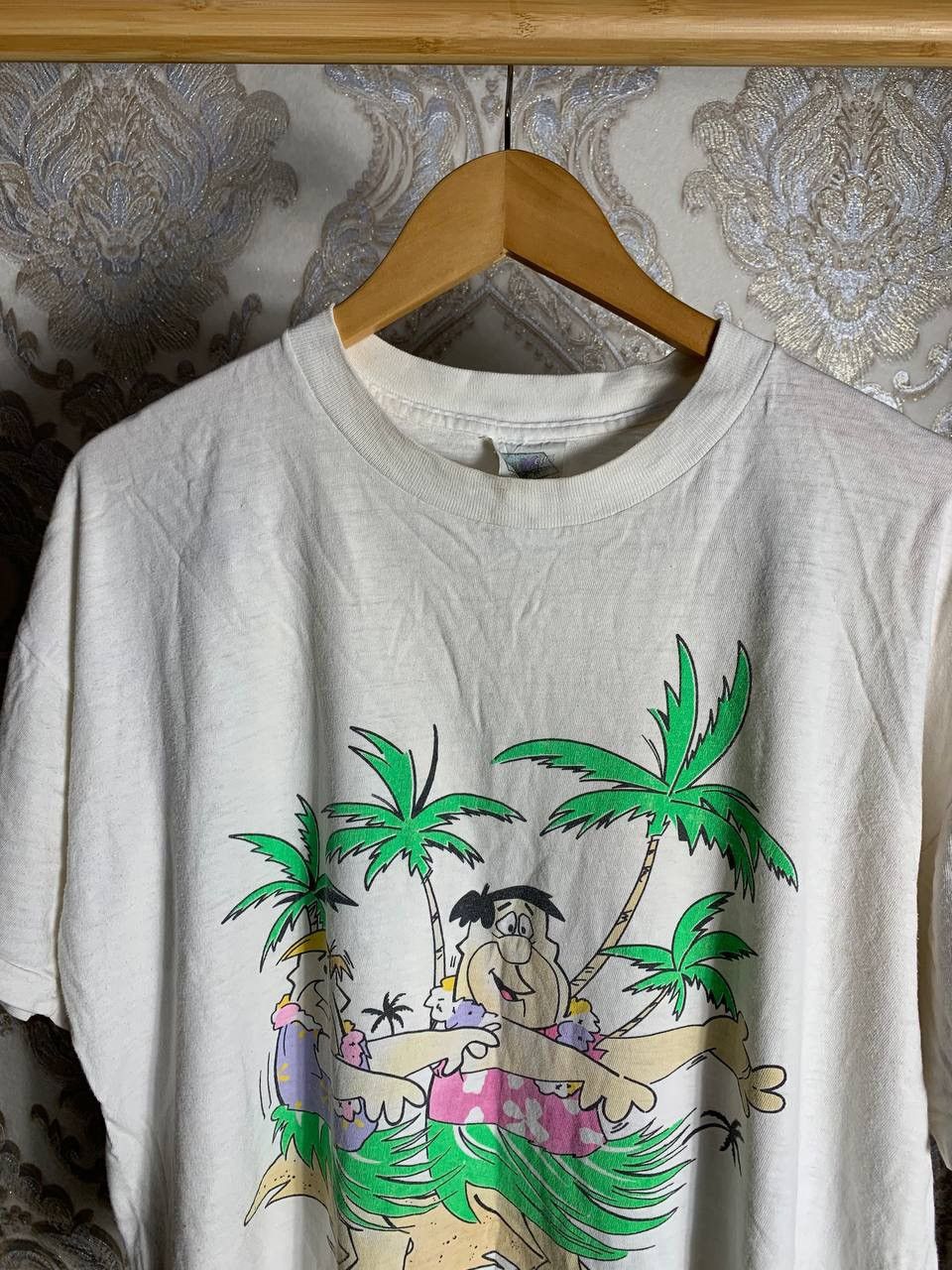 Cartoon Network VERY RARE HANNA BARBERA 1986 T-SHIRT MOVIE RETRO PRINTED Y2K Size US XL / EU 56 / 4 - 2 Thumbnail