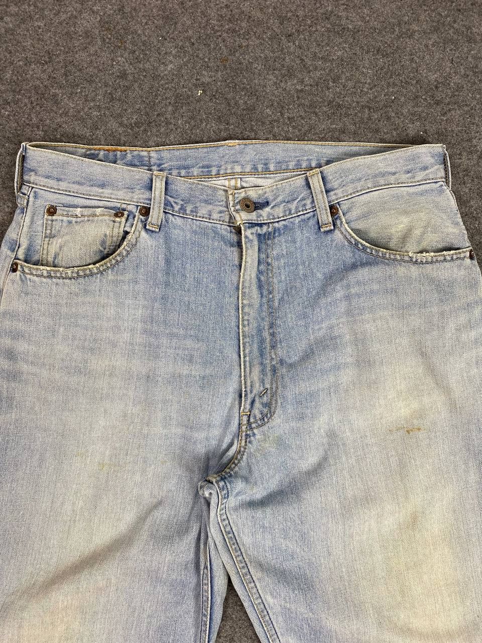 Levi's vintage levis 504 light wash denim distressed style Size US 35 - 12 Thumbnail