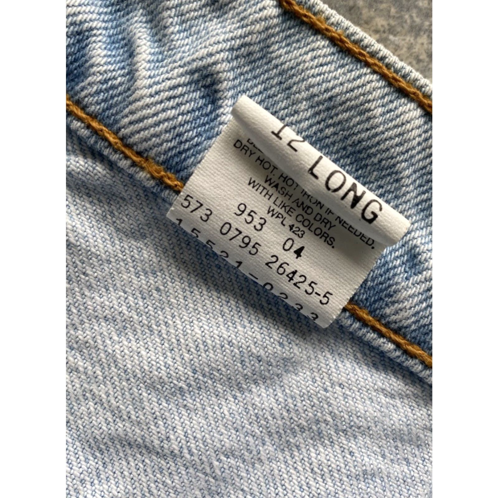 Levi's VINTAGE Levi’s 521 Womens Jeans Tapered Long 12 Light Blue USA 90s Made in USA Womens Size 34" / US 12 / IT 48 - 6 Thumbnail
