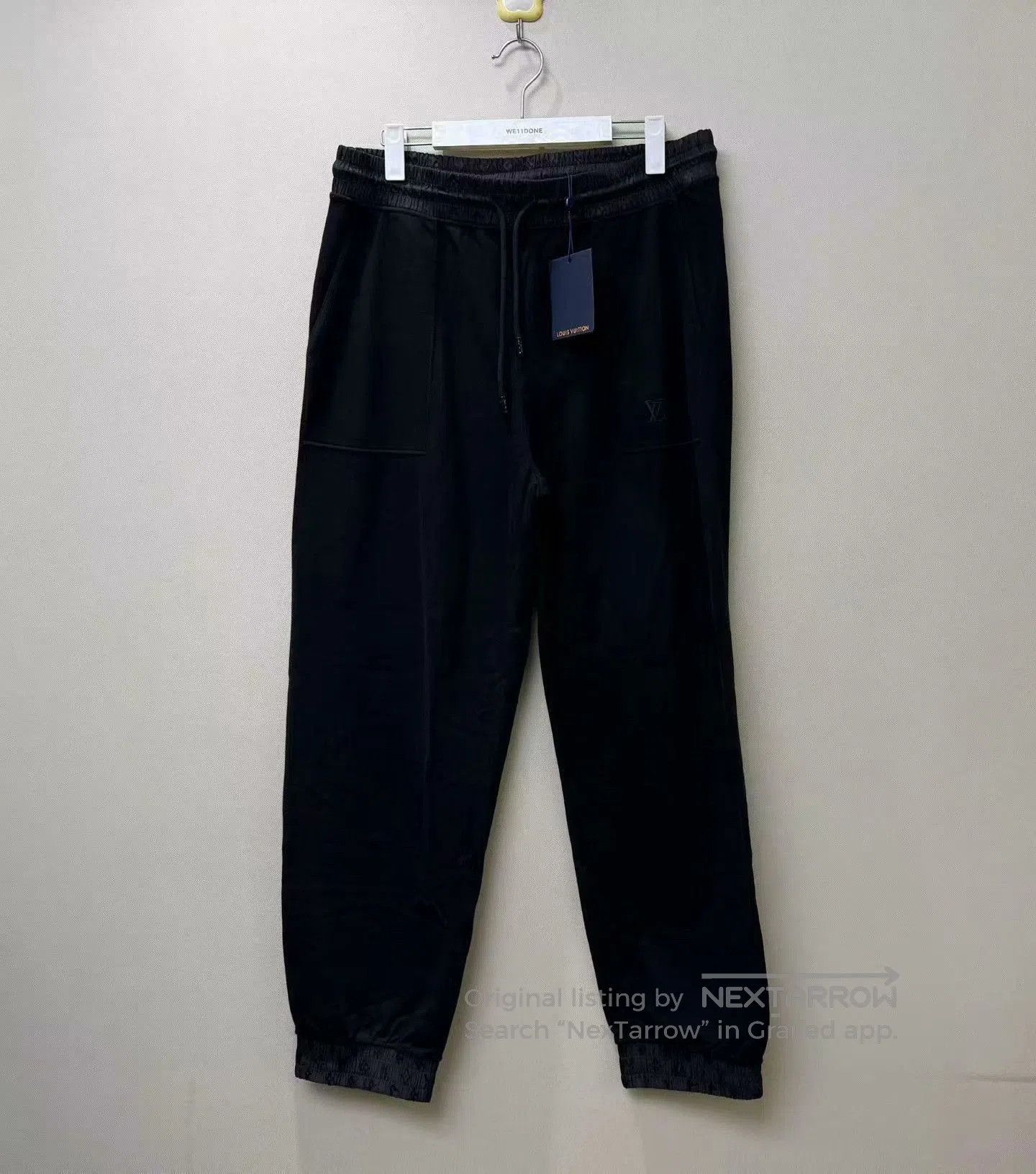 Louis Vuitton Louis Vuitton Black Logo Nylon XL Pants. Size US 43 - 1 Thumbnail