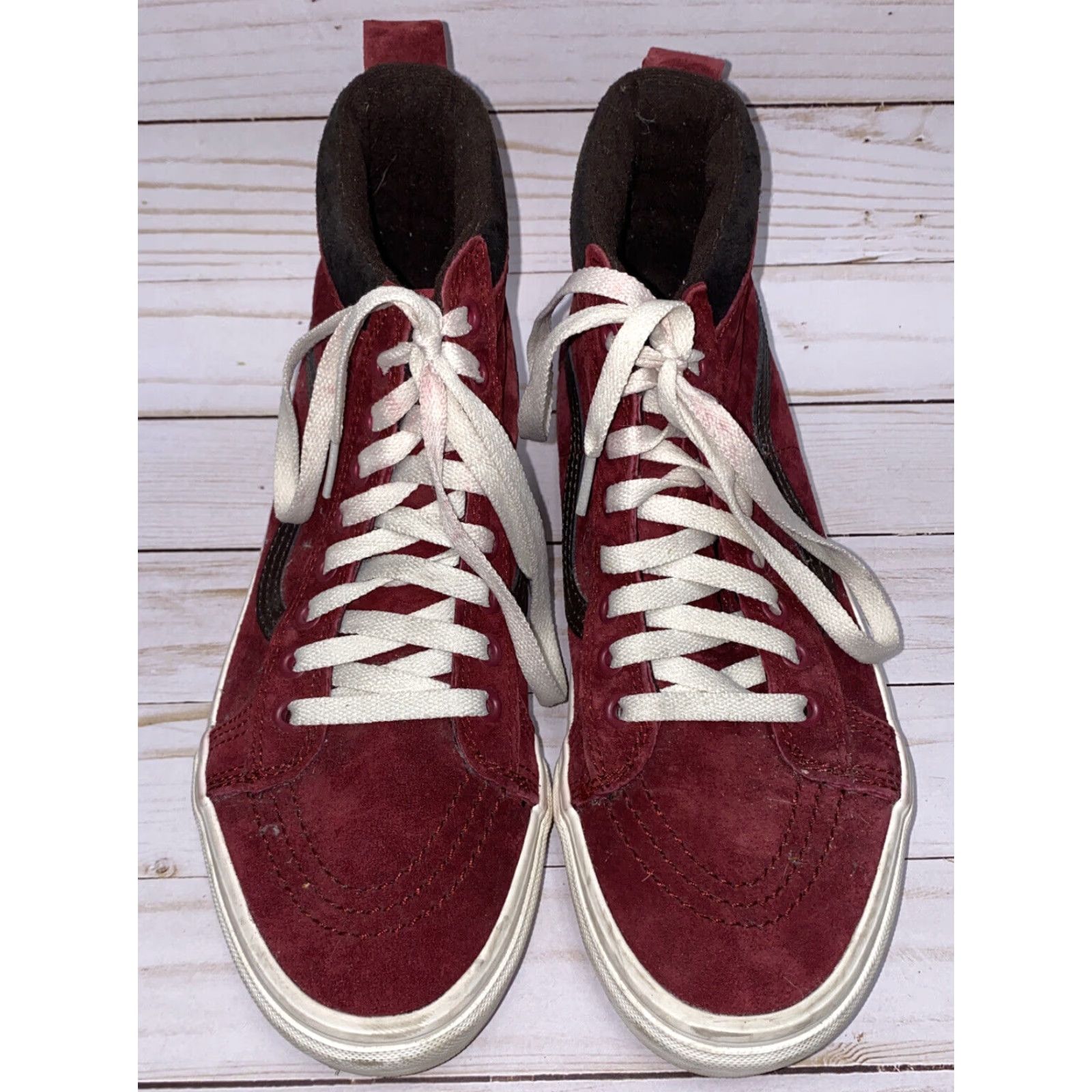 Vans VANS High Top Sneakers Mens Red Lace Up Suede Size 7.5 US 7.5 UK 6.5 EU 40 Shoes Athletic Sneaker Size US M / EU 48-50 / 2 - 3 Thumbnail