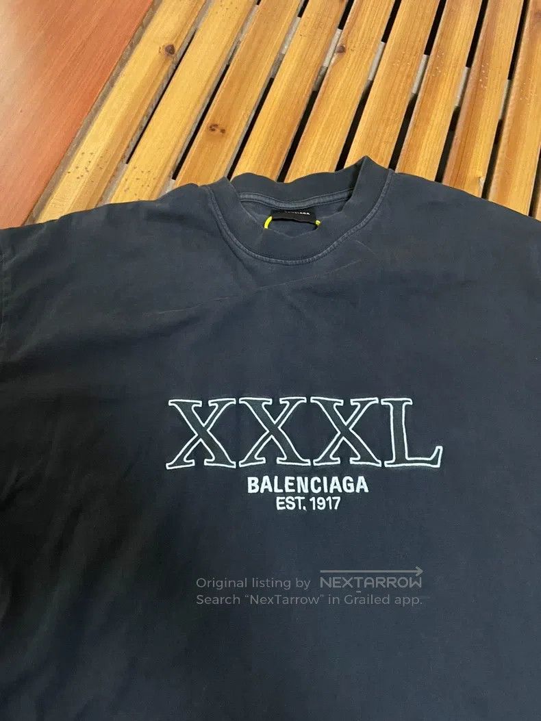 Balenciaga Balenciaga 3XL short-sleeved T-shirt Size US S / EU 44-46 / 1 - 2 Thumbnail