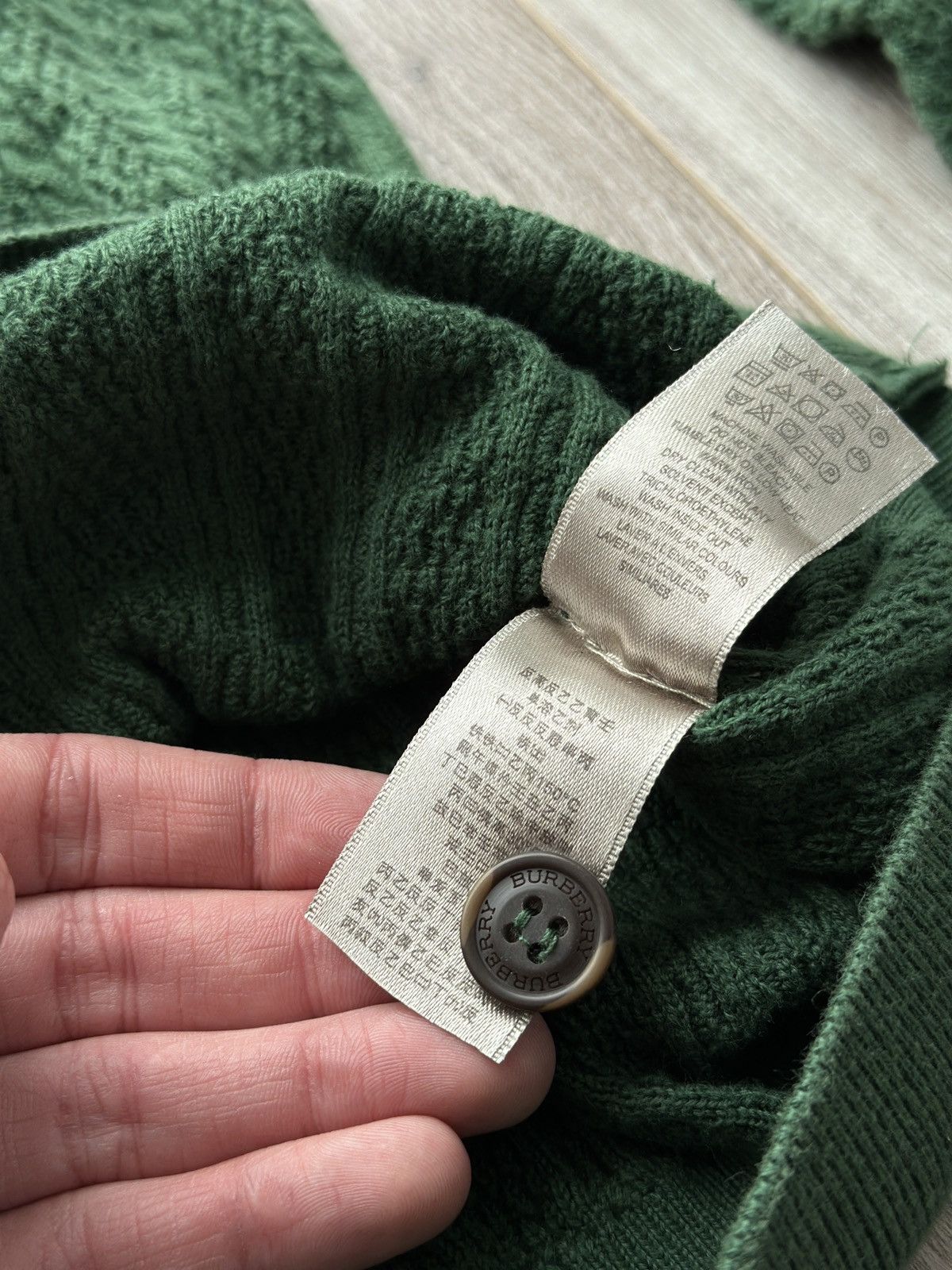Burberry Burberry Knit Pullover Button Sweater Size US M / EU 48-50 / 2 - 14 Thumbnail