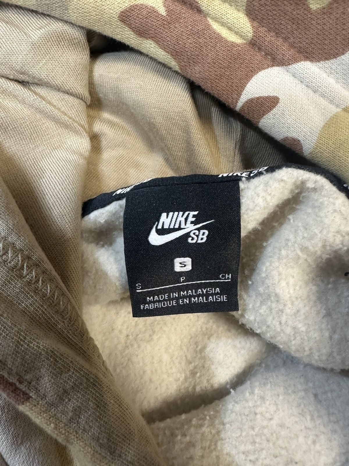 Nike Nike Custom Hoodie Vintage 90s Y2K Reworked Size US S / EU 44-46 / 1 - 7 Thumbnail