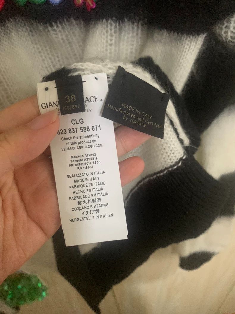 Versace Versace Black and white striped pullover sweater Size S / US 4 / IT 40 - 5 Thumbnail