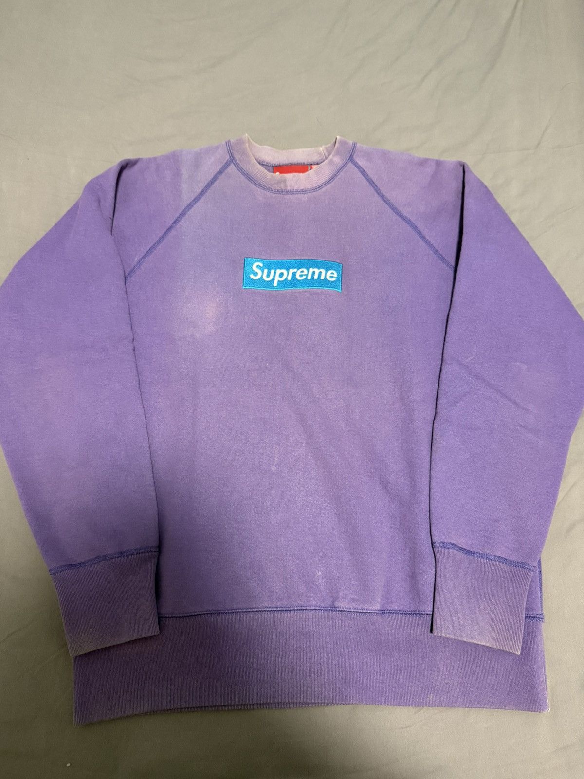 Supreme Supreme 2005 teal on purple box logo crewneck Size US M / EU 48-50 / 2 - 1 Thumbnail