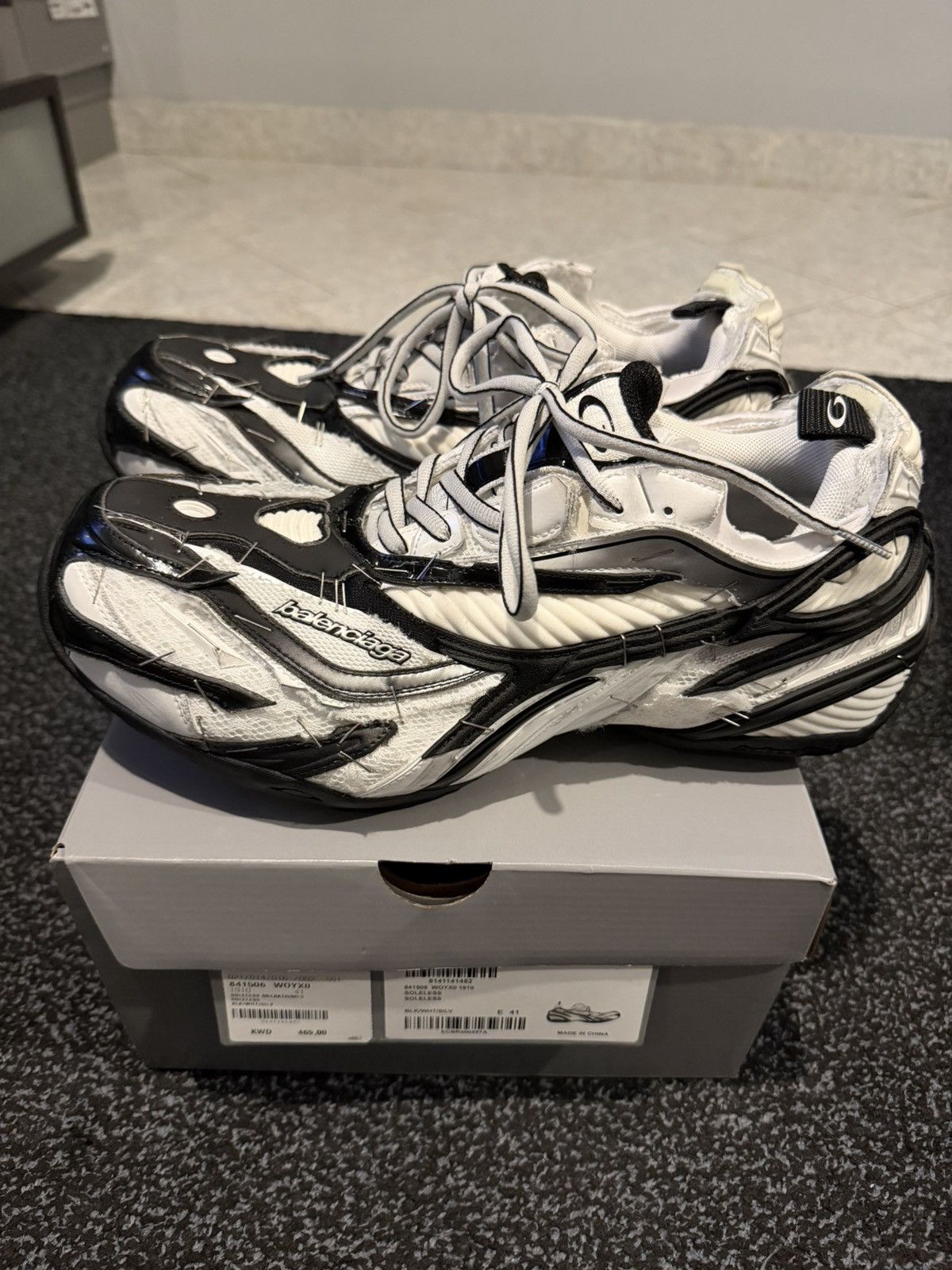 Balenciaga Balenciaga Soleless Sneakers Size US 8 / EU 41 - 1 Thumbnail