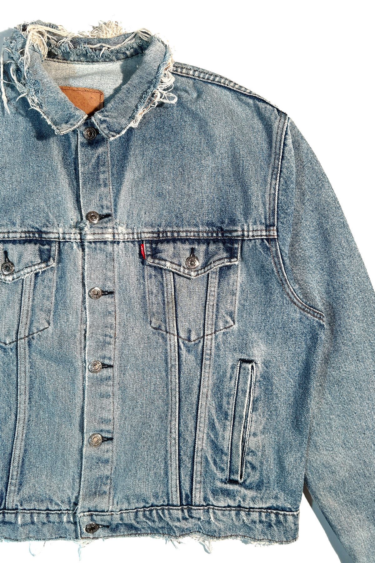 Levi's Vintage Clothing VINTAGE LEVI'S DESTROYED & DISTRESSED DENIM JACKET Size US L / EU 52-54 / 3 - 3 Thumbnail