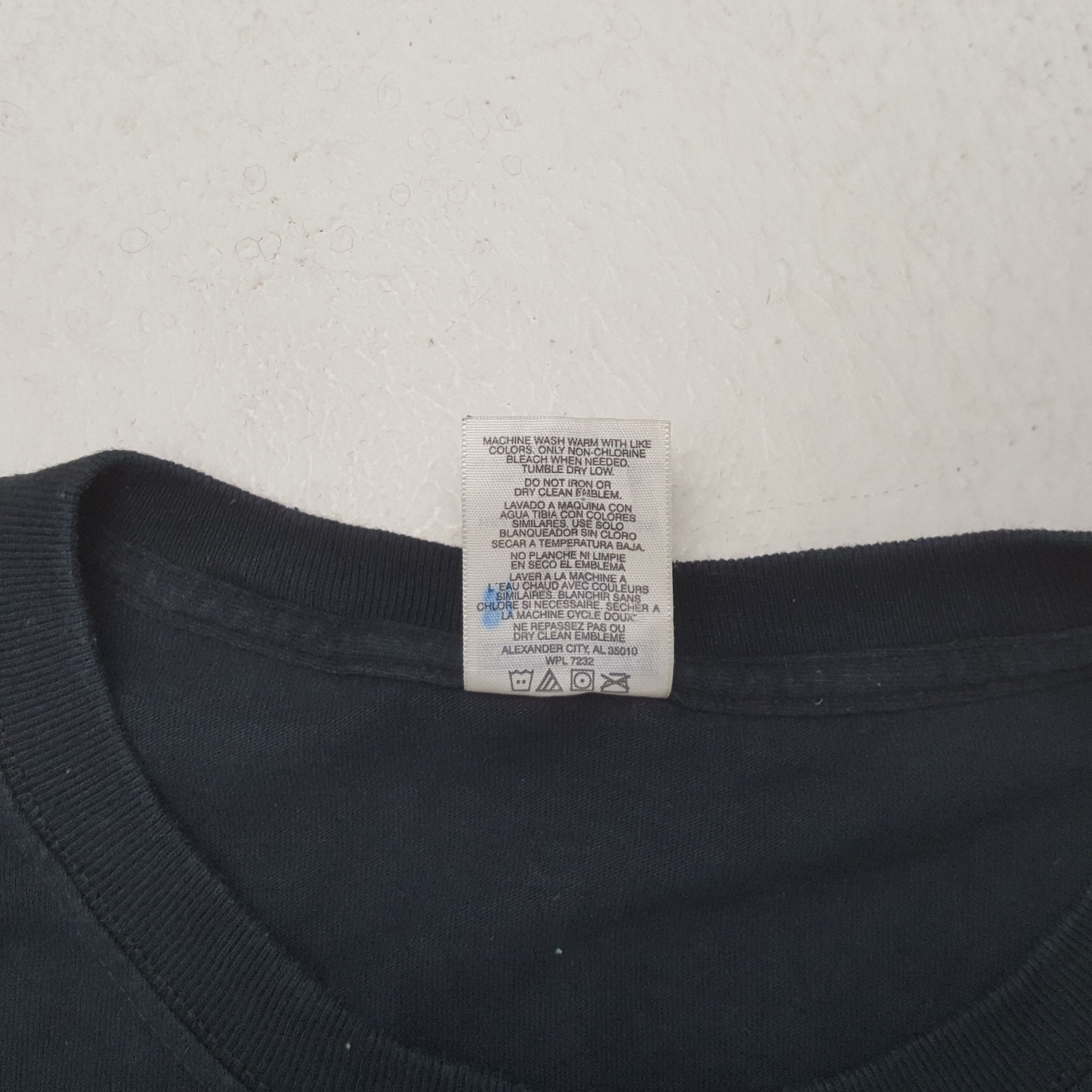 Vintage Hero Movie Promo Style Tshirt 31 Size US L / EU 52-54 / 3 - 5 Thumbnail