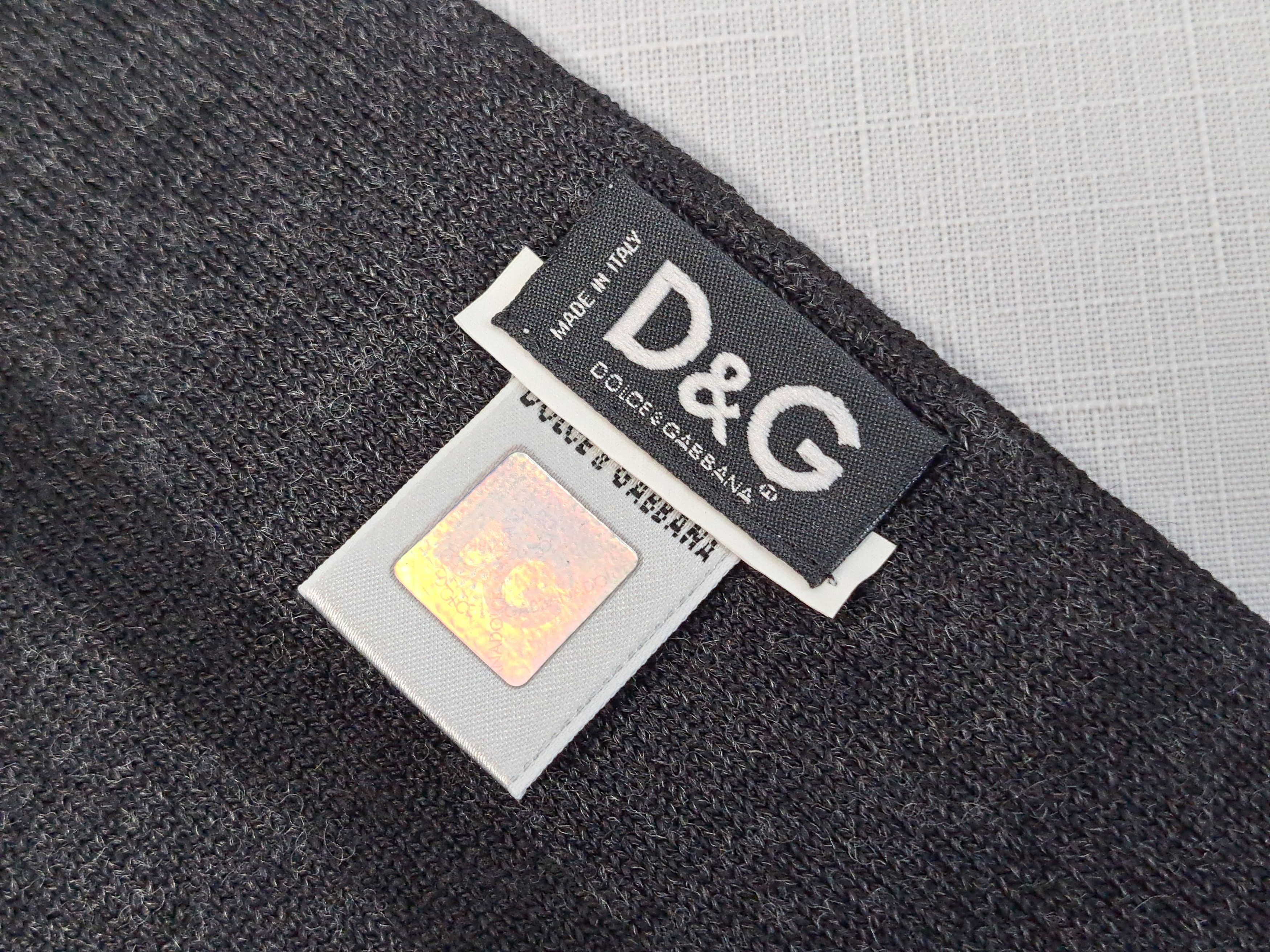 Dolce & Gabbana Dolce&Gabbana big logo wool scarf. Made in Italy Size ONE SIZE - 10 Thumbnail