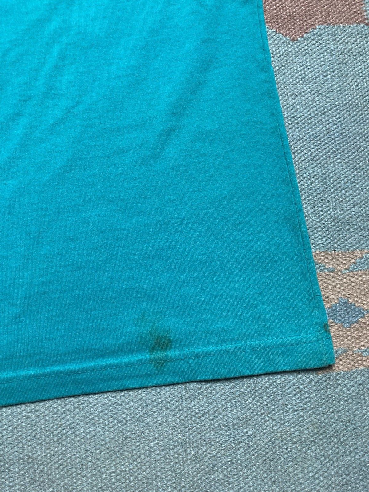 Vintage 80s 90s pocket t shirt blank teal purple stained boxy large Size US L / EU 52-54 / 3 - 9 Thumbnail
