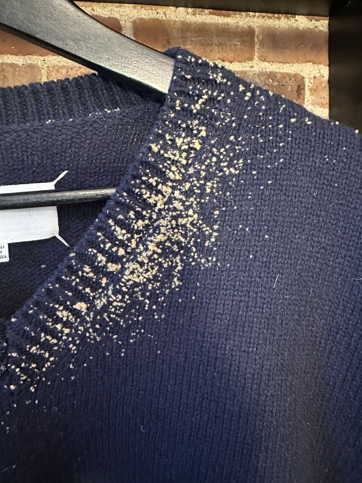 Maison Margiela SS/24 Sandstorm V-Neck Flocked Sweater Size US S / EU 44-46 / 1 - 12 Thumbnail