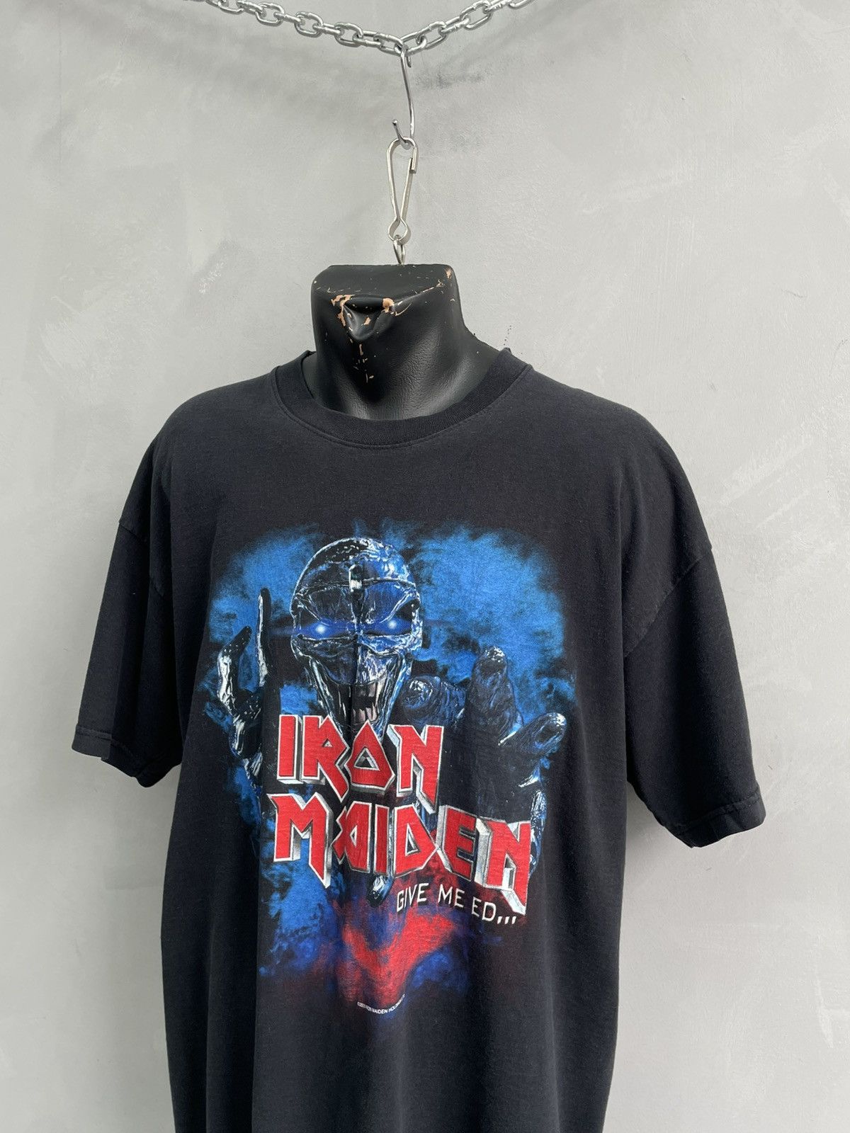Iron Maiden Vintage 2003 Tour tee Iron Maiden t shirt Size US XL / EU 56 / 4 - 2 Thumbnail
