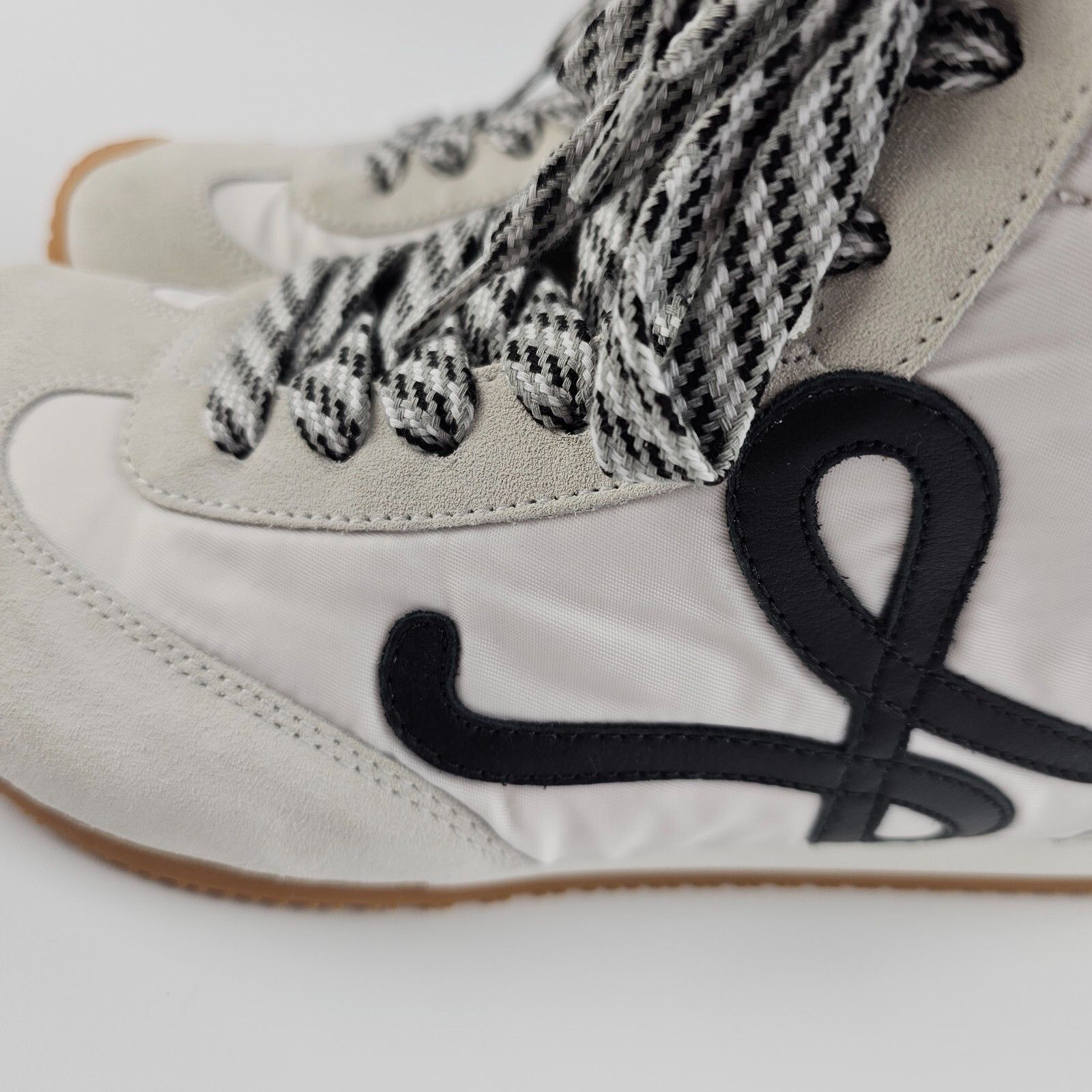LOEWE Ballet Runner 2.0 $990 White/Black High Top Sneakers N