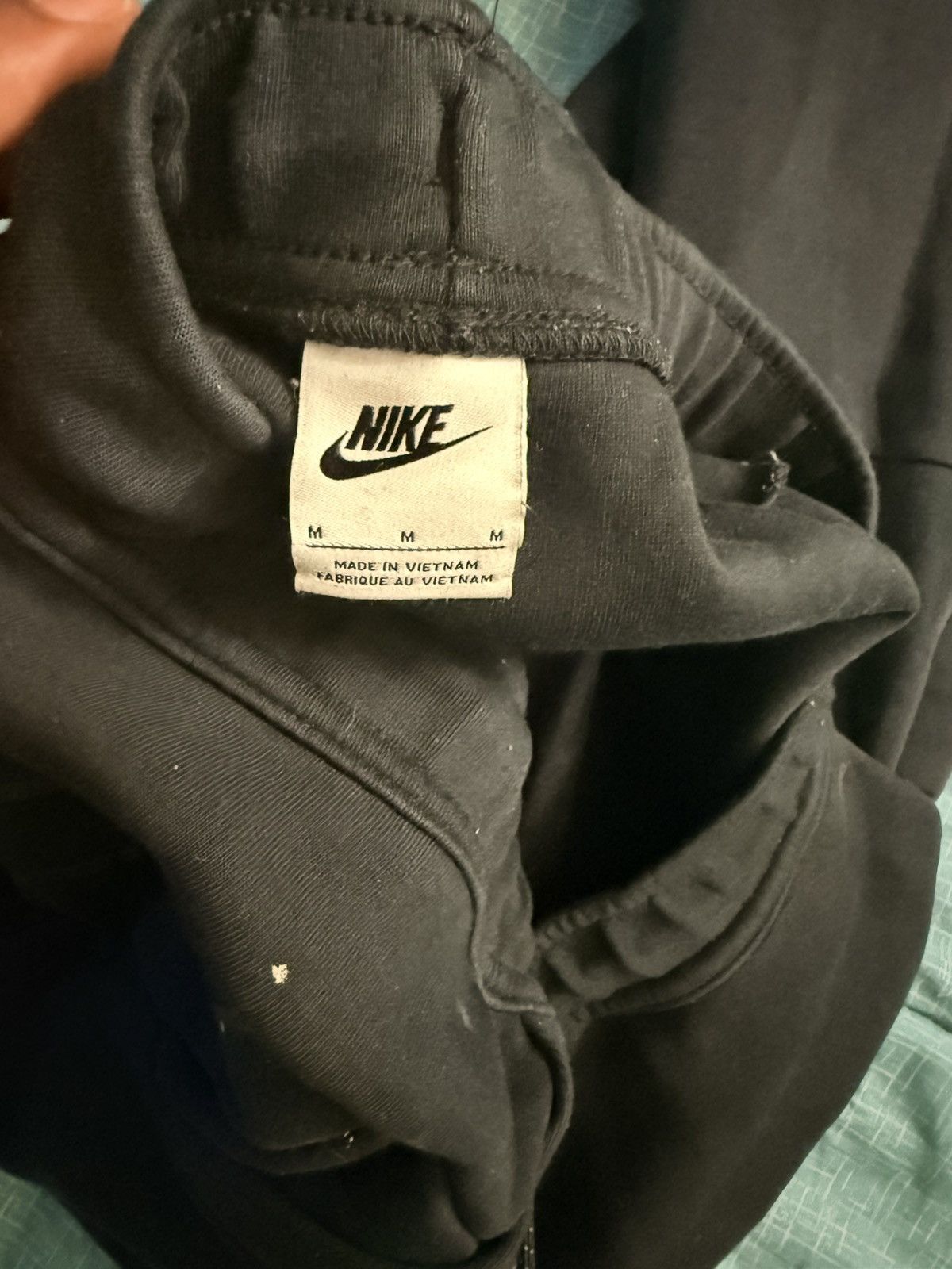 Nike Nike Tech Sweatpants Size US 31 - 3 Thumbnail