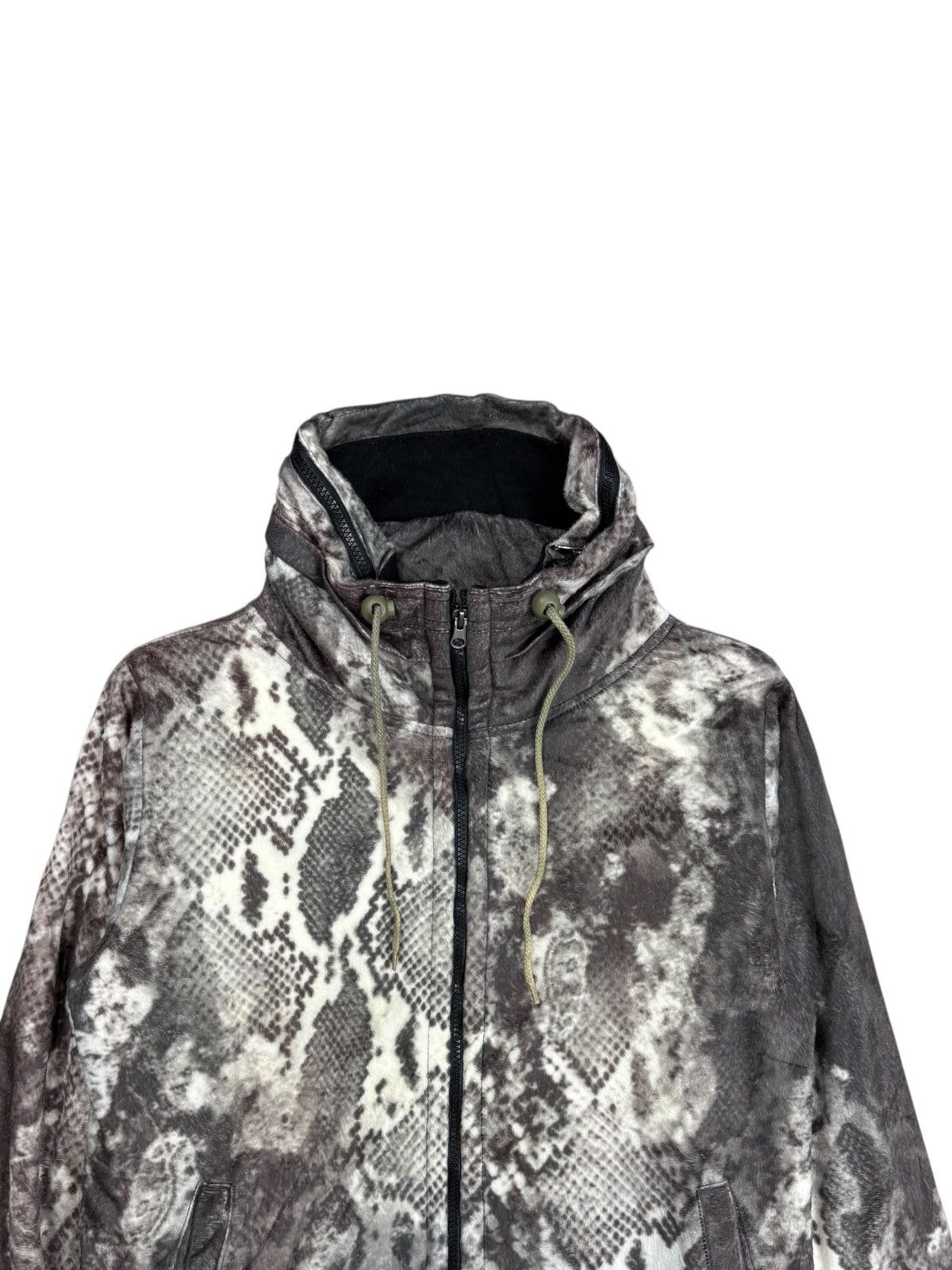 Yasuyuki Ishii 2000s Clash - Printed Python Bono Jacket Size US M / EU 48-50 / 2 - 4 Thumbnail