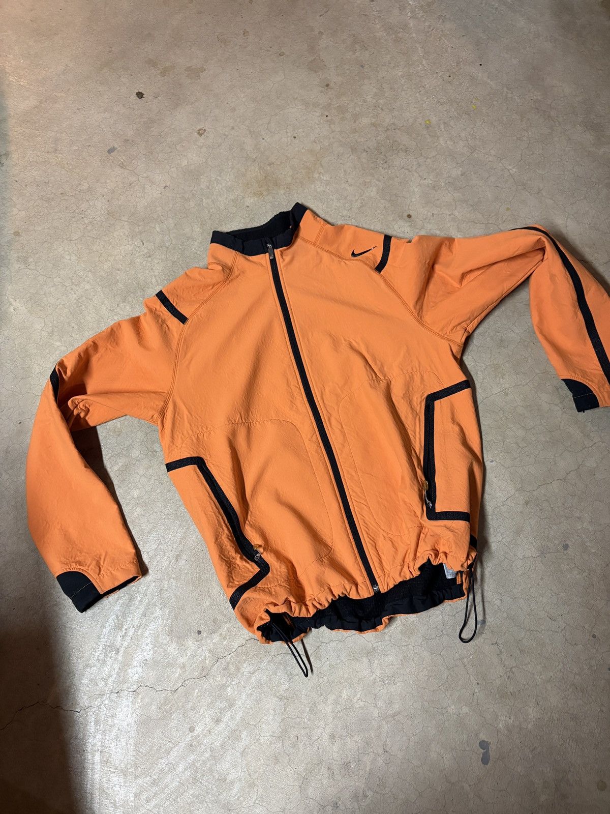 Nike VTG 00’s Nike Y2K Gorpcore Resistant Soft Shell Jacket Large Size US L / EU 52-54 / 3 - 1 Thumbnail