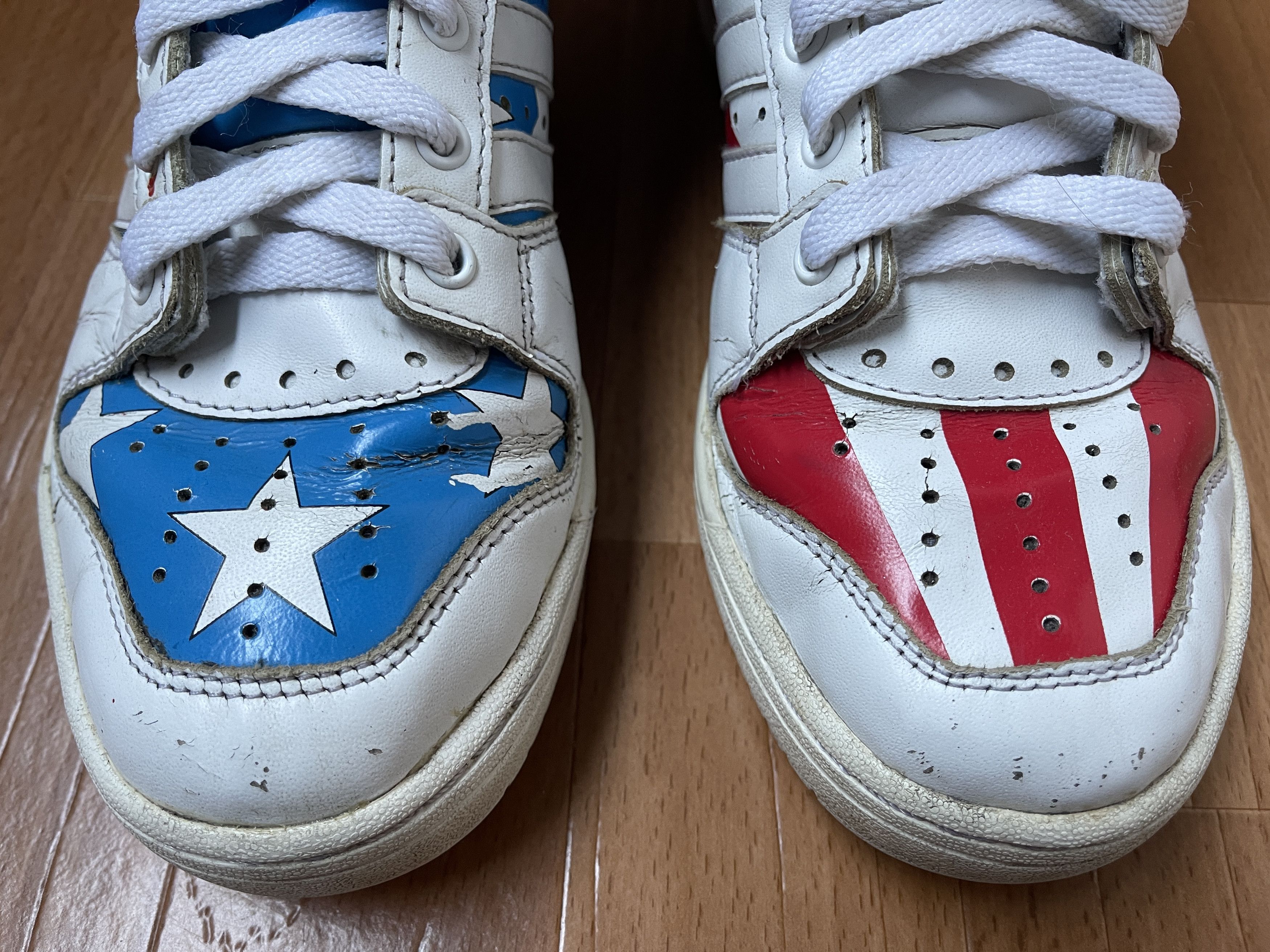 Adidas × Jeremy Scott Adidas Jeremy Scott Wings 2.0 FLAG Stars and Stripes V24619 Size US 7.5 / EU 40-41 - 14 Thumbnail