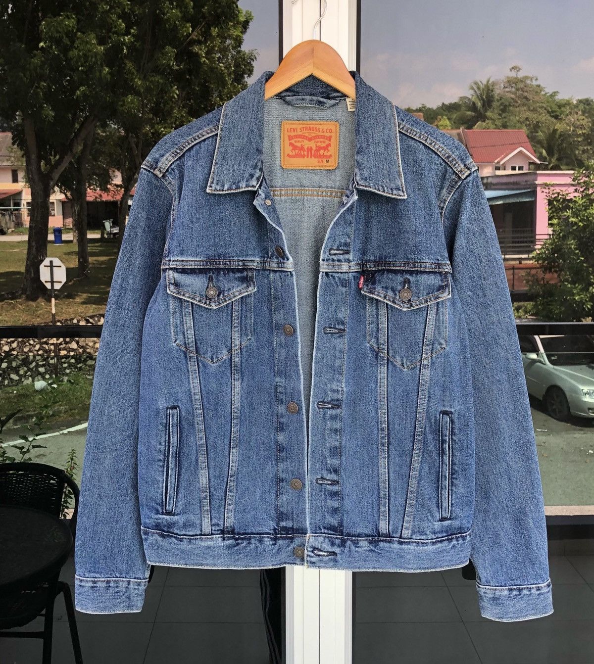 Levi's Vintage Clothing Levi's Denim Trucker Jacket Size US M / EU 48-50 / 2 - 1 Thumbnail