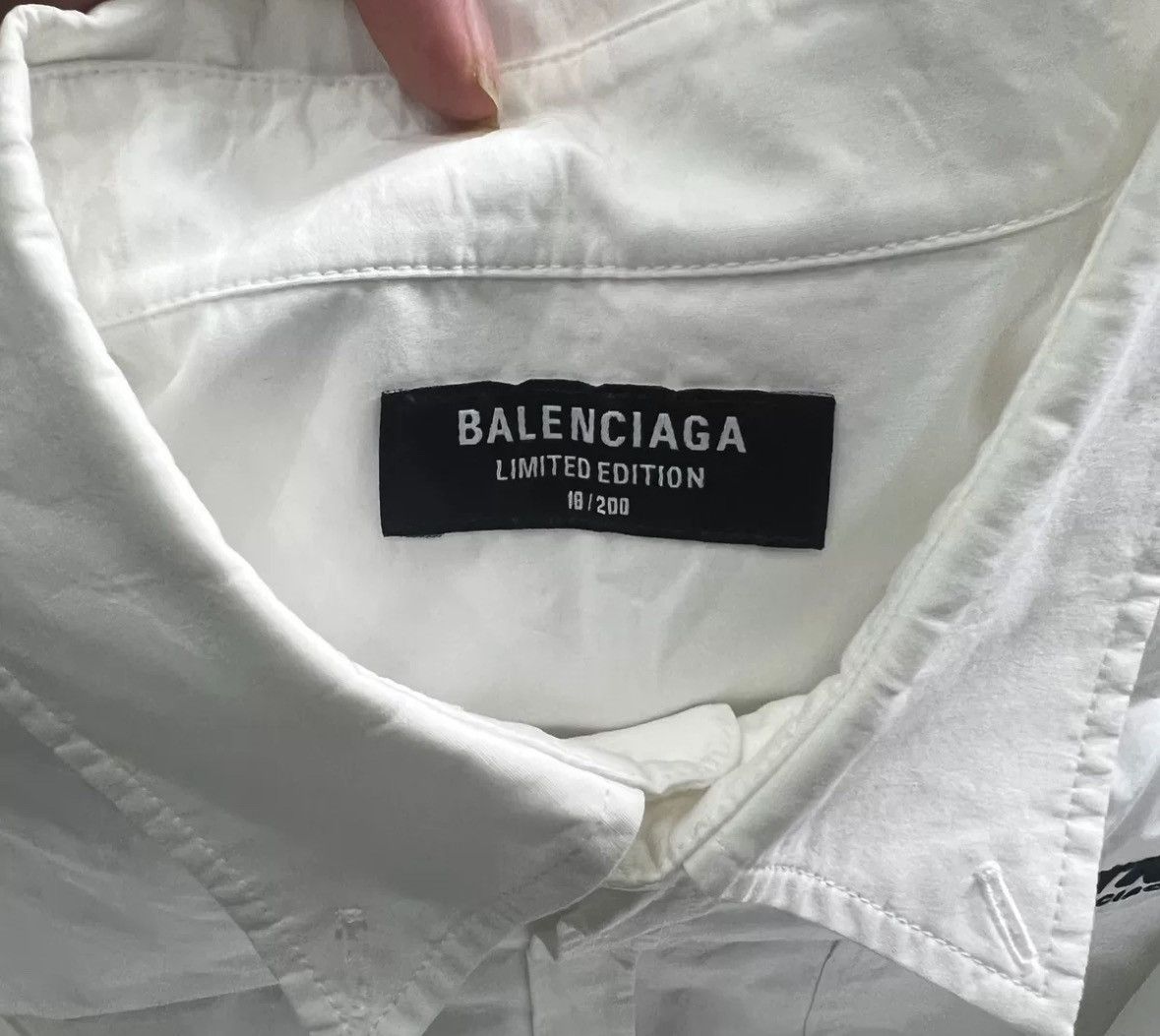 Balenciaga Balenciaga collaboration shirt Size US M / EU 48-50 / 2 - 5 Thumbnail
