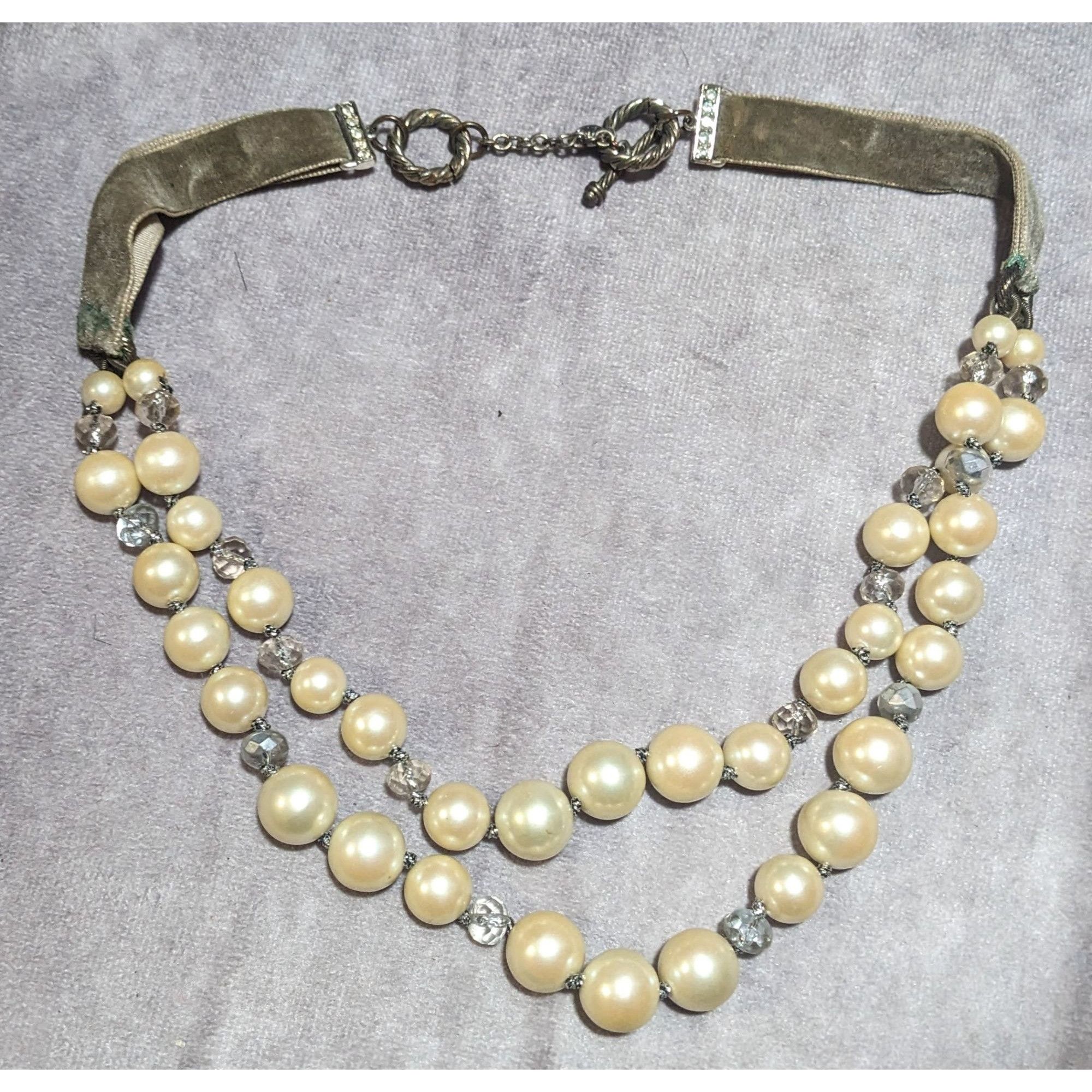 Monet Vintage Monet Green Velvet And Pearl Necklace Size ONE SIZE - 7 Thumbnail