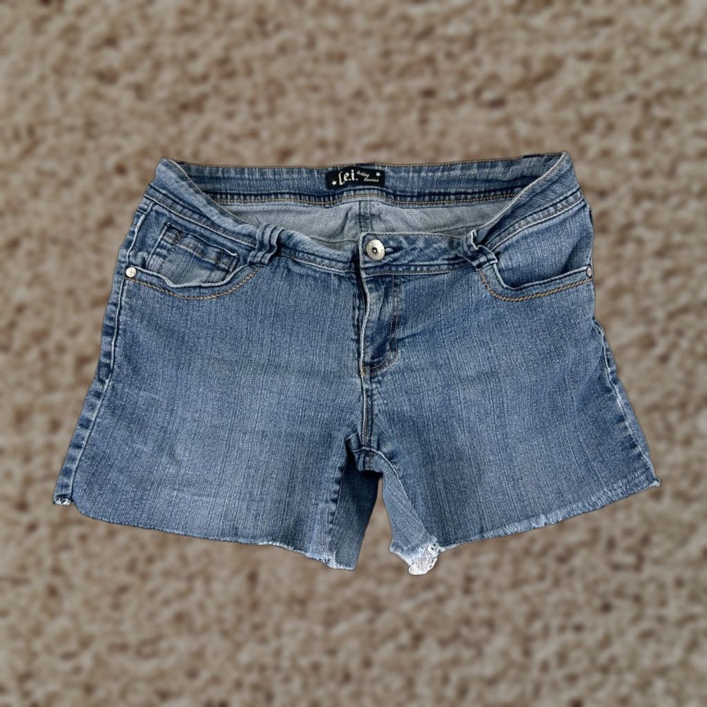Vintage LEI Denim Shorts Womens 30 Blue Jean Cutoff Low Rise Pockets 5-Pocket Design 30x5 Casual Summer Size 30" / US 8 / IT 44 - 1 Thumbnail