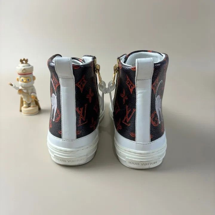 Louis Vuitton Stellar Sport Sneakers in Brown -2508