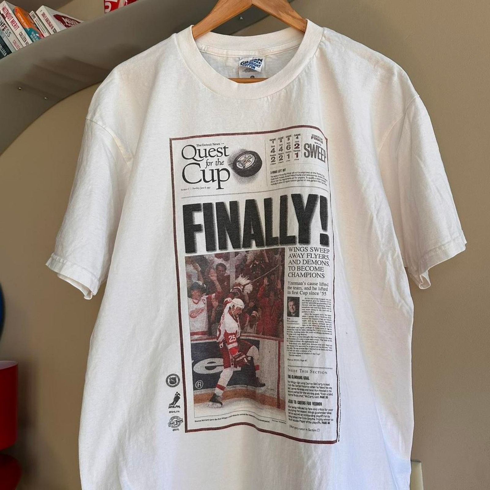 Gildan × NHL × Vintage Vintage 1997 Detroit Red Wings Shirt Size US XL / EU 56 / 4 - 2 Thumbnail