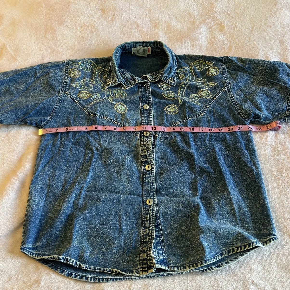 Other Vintage denim acid washed SS button down embroidered top S Size S / US 4 / IT 40 - 10 Thumbnail