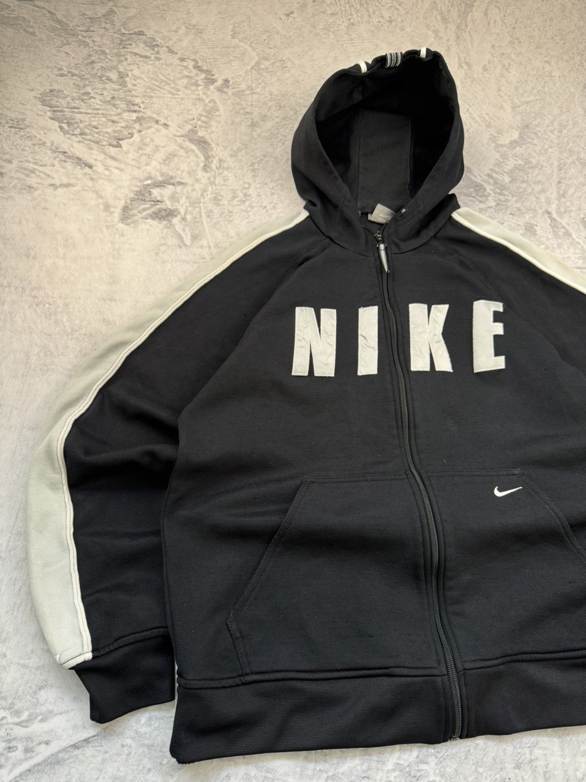 Nike × Vintage NIKE VINTAGE CENTER LOGO OVERSIZE BOXY HOODIE Size US L / EU 52-54 / 3 - 2 Thumbnail