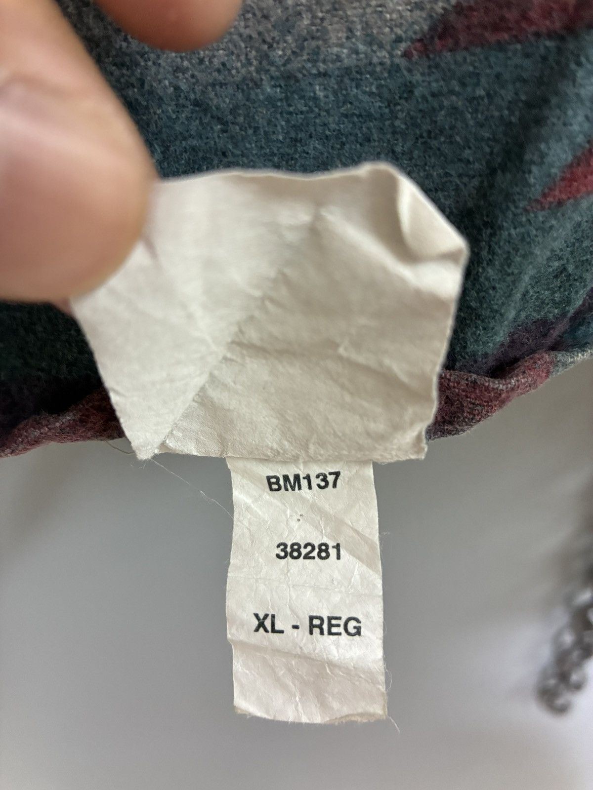 Cabelas Vintage 90s Cabela’s Outdoor Gear Navajo native button up Size US XL / EU 56 / 4 - 7 Thumbnail
