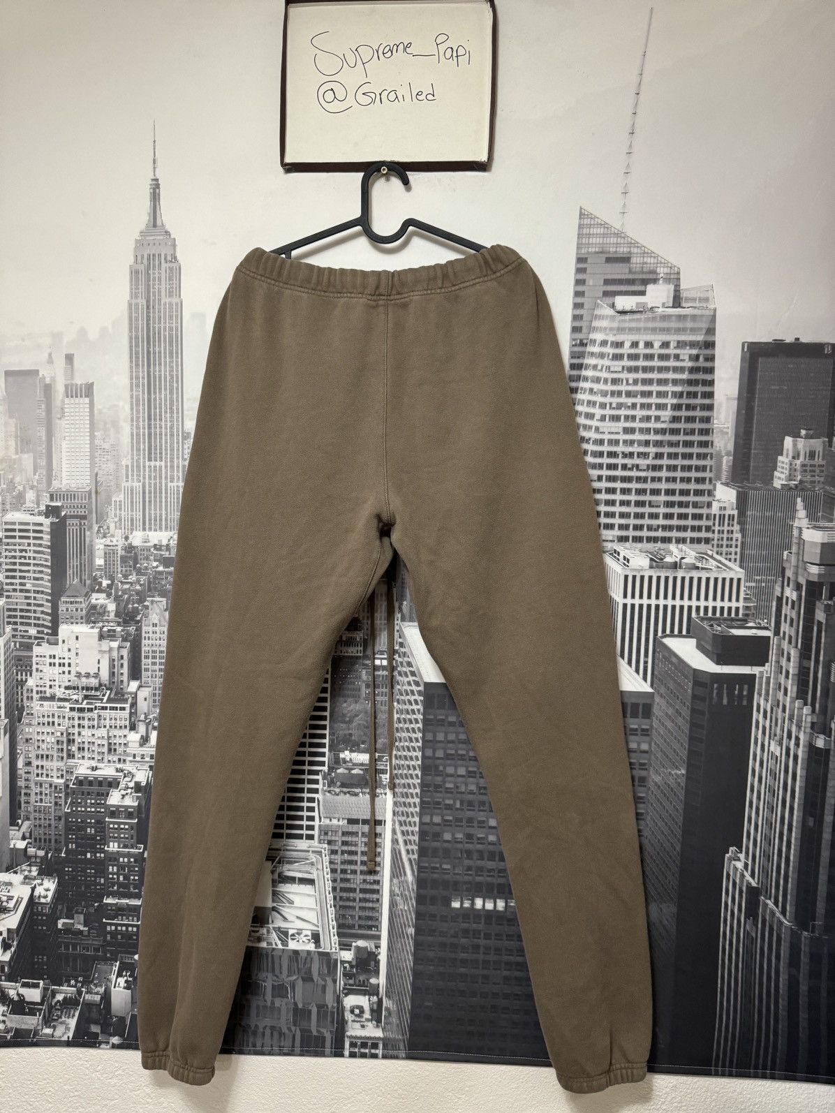 Fear of God 💥Fear of God Essentials Harvest Sweatpants SZ Medium Size US 32 / EU 48 - 6 Thumbnail