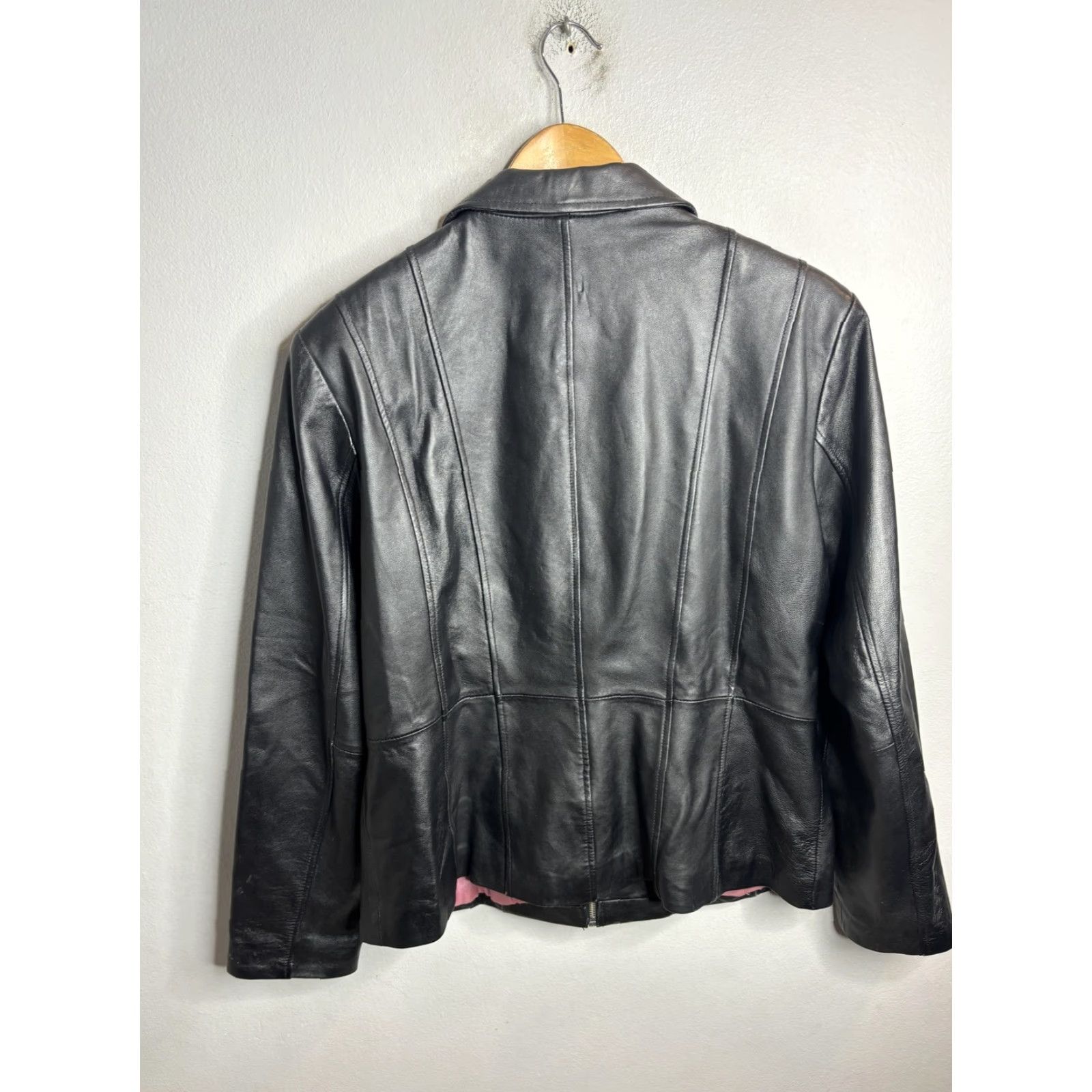 Vintage VINTAGE? No. Wilsons Leather Jacket Womens XL Black Maxima Full Zip Pockets Moto Biker Style Size XL / US 12-14 / IT 48-50 - 7 Thumbnail