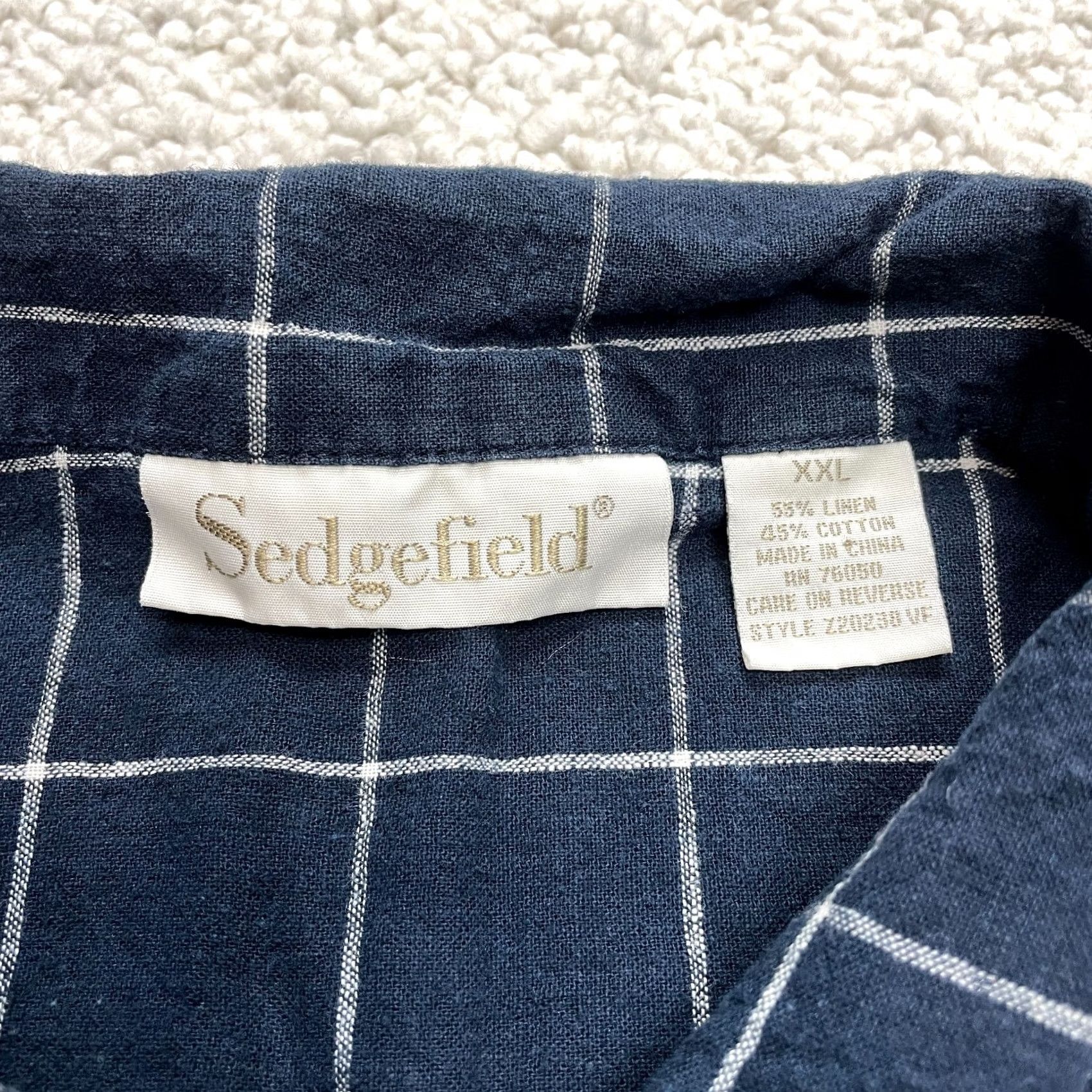 Vintage Sedgefield Button-Up Shirt Mens 2XL Dark Navy Plaid Short Sleeve Collared Top, Button-Front, Pockets, Regular Fit, Cotton Blend, Big & Tall Size US XXL / EU 58 / 5 - 3 Thumbnail