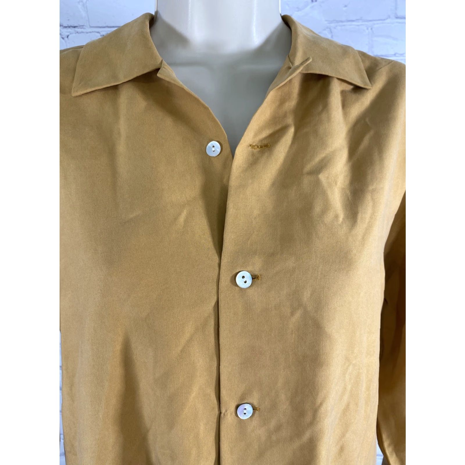 Vintage Harold’s Silk Button-Up Blouse Long Sleeve Yellow P Petite VTG Shell 100% Silk Women’s P Size S / US 4 / IT 40 - 5 Thumbnail